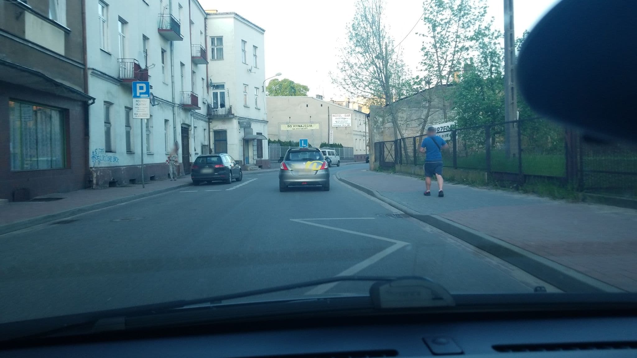 Street view near Hostel Europa, Częstochowa — © mirro (CC BY-SA · Mapillary)