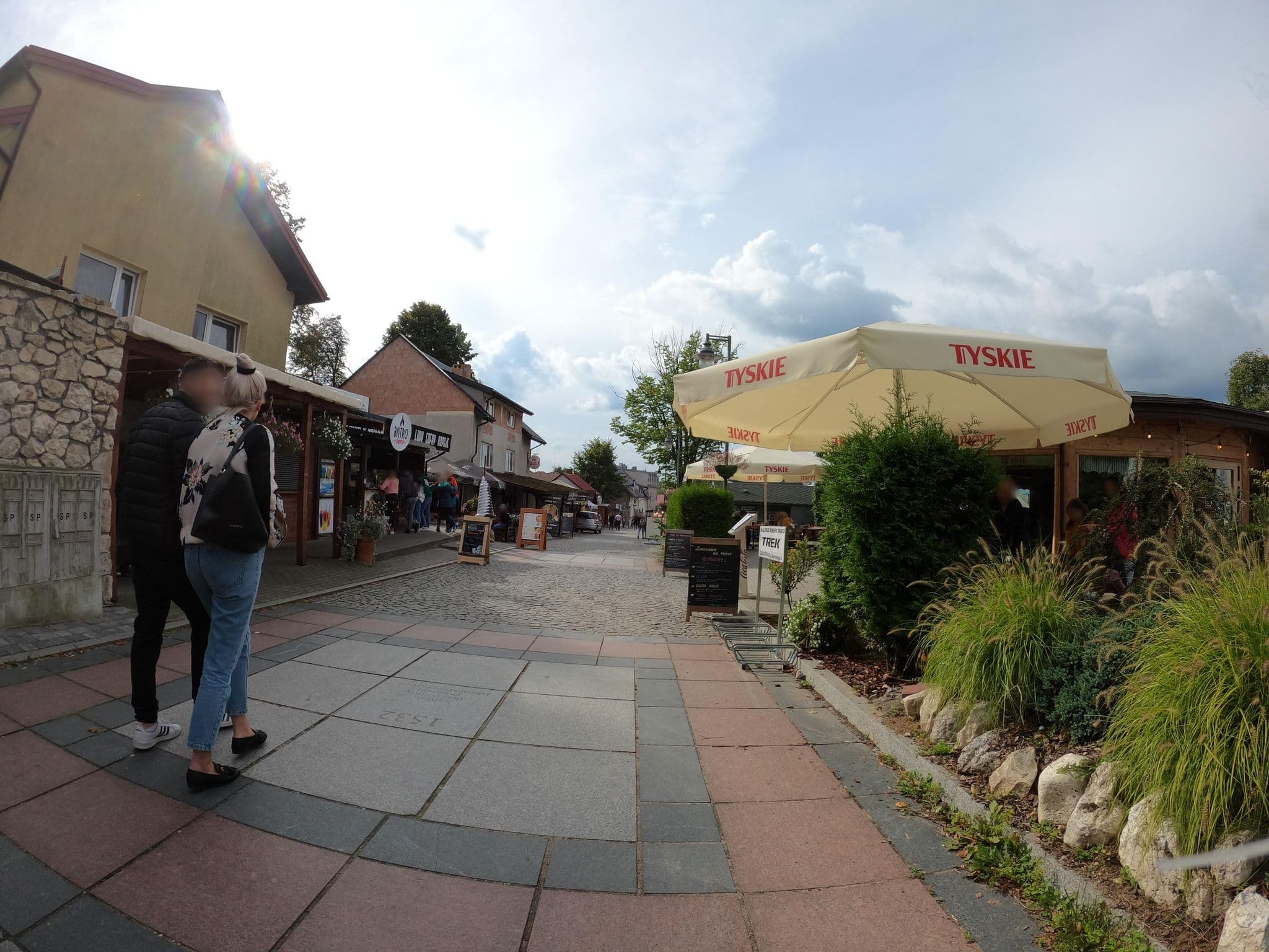 Street view near Olsztyńskie Centrum Turystyki Zielona Grusza Rafał Sieradzki, Choroń — © masterofnoroad (CC BY-SA · Mapillary)