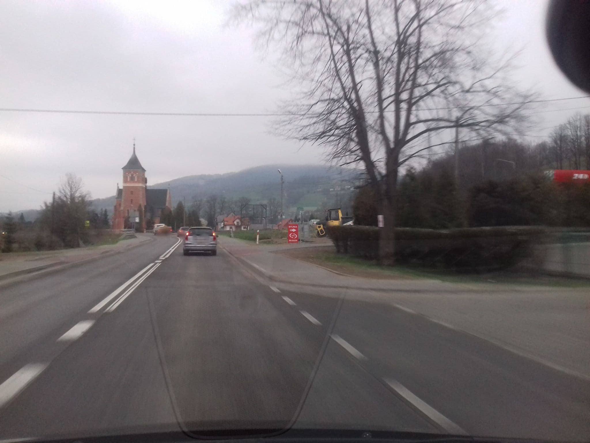 Street view near Sezam Investment Sp. z o.o., Mszana Dolna — © chwasciu (CC BY-SA · Mapillary)