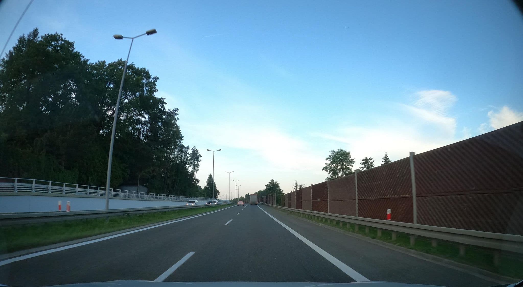 Street view near Hotel park, Myślenice — © masterofnoroad (CC BY-SA · Mapillary)