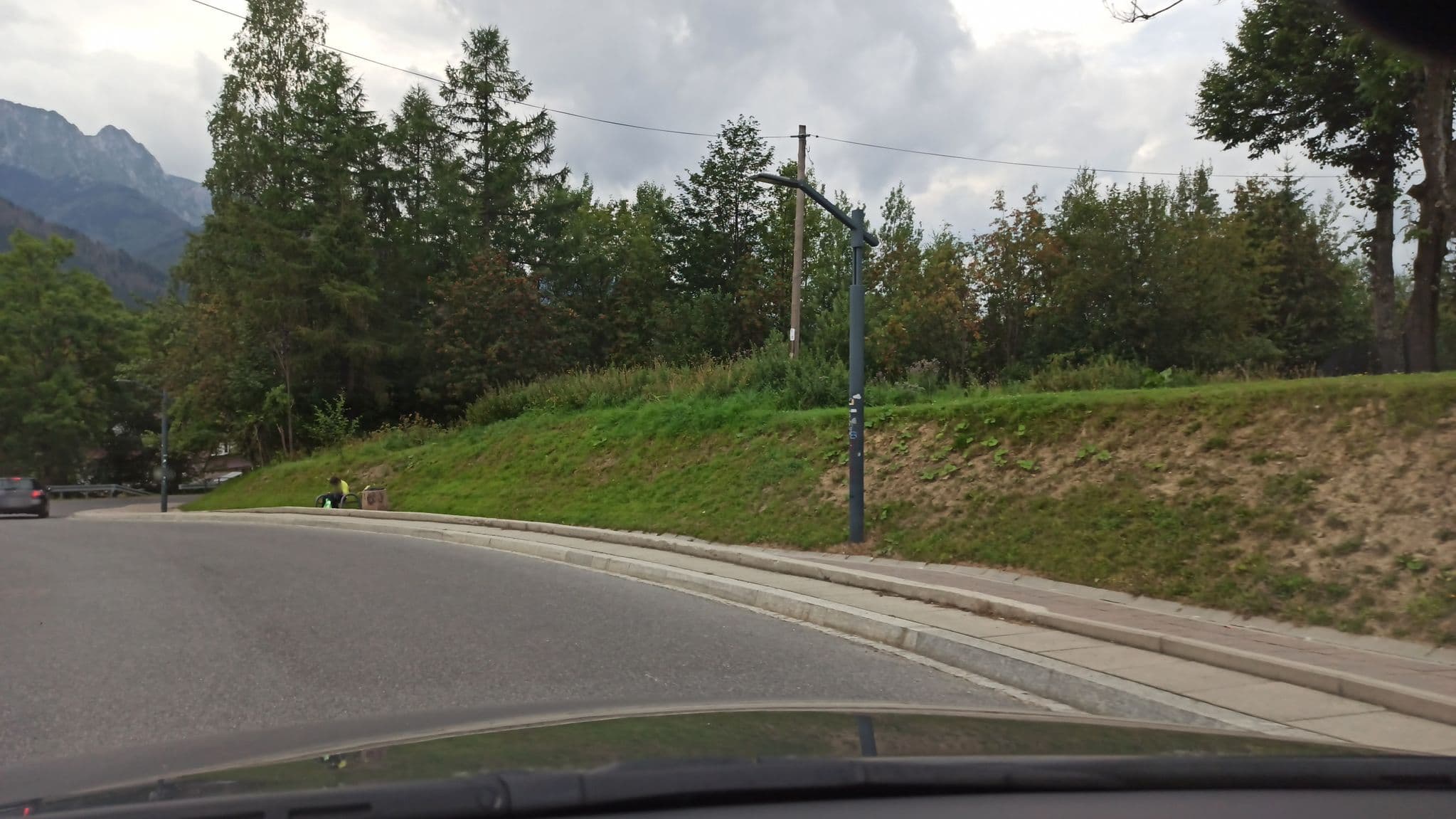 Street view near Pokoje Gościnne Bulas Janina, Zakopane — © gandal543 (CC BY-SA · Mapillary)