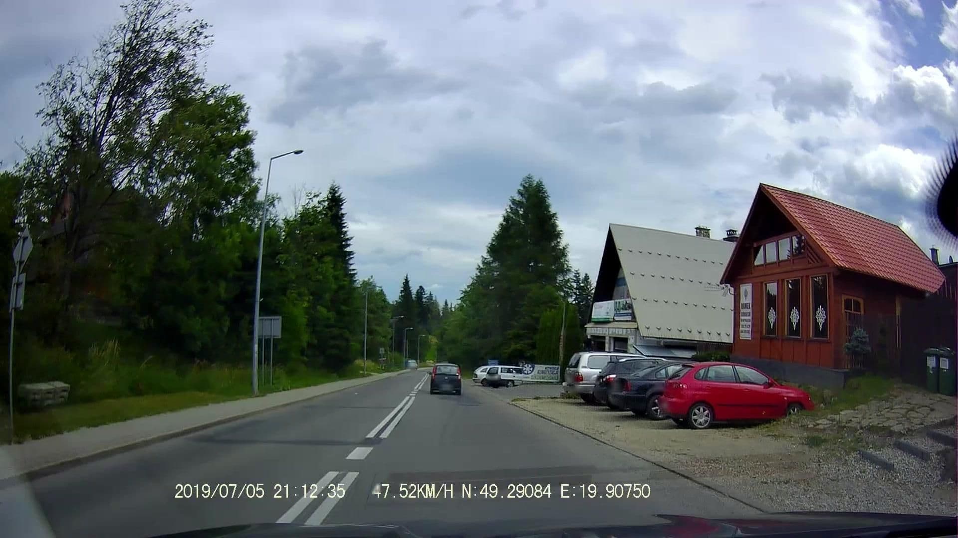 Street view near STRASZNY DWÓR . Apartamenty Kościelisko, Kościelisko — © maxim752 (CC BY-SA · Mapillary)