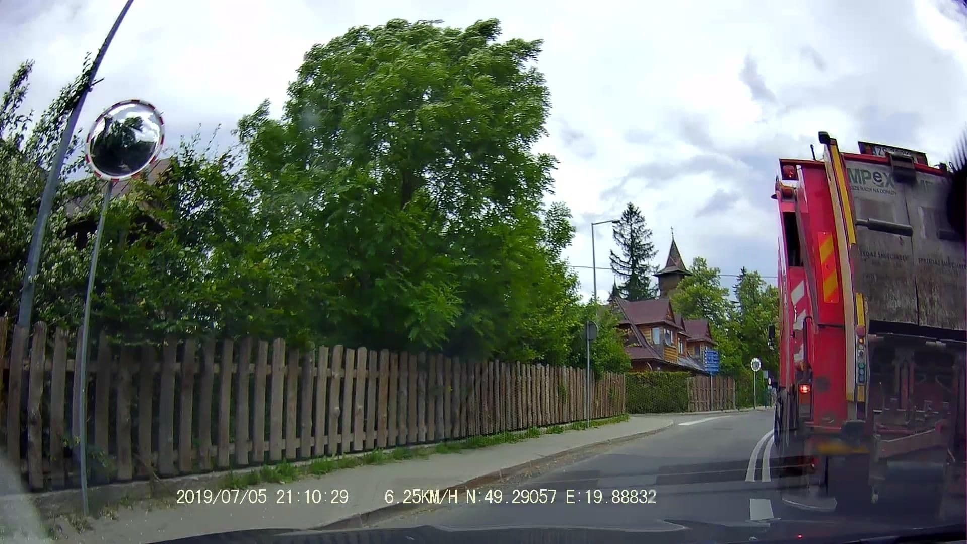 Street view near Pensjonat "Jaś I Małgosia", Kościelisko — © maxim752 (CC BY-SA · Mapillary)