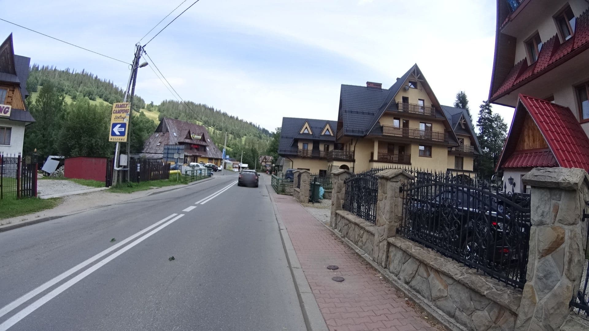 Street view near Willa Piotr, Poronin — © awizonosz (CC BY-SA · Mapillary)