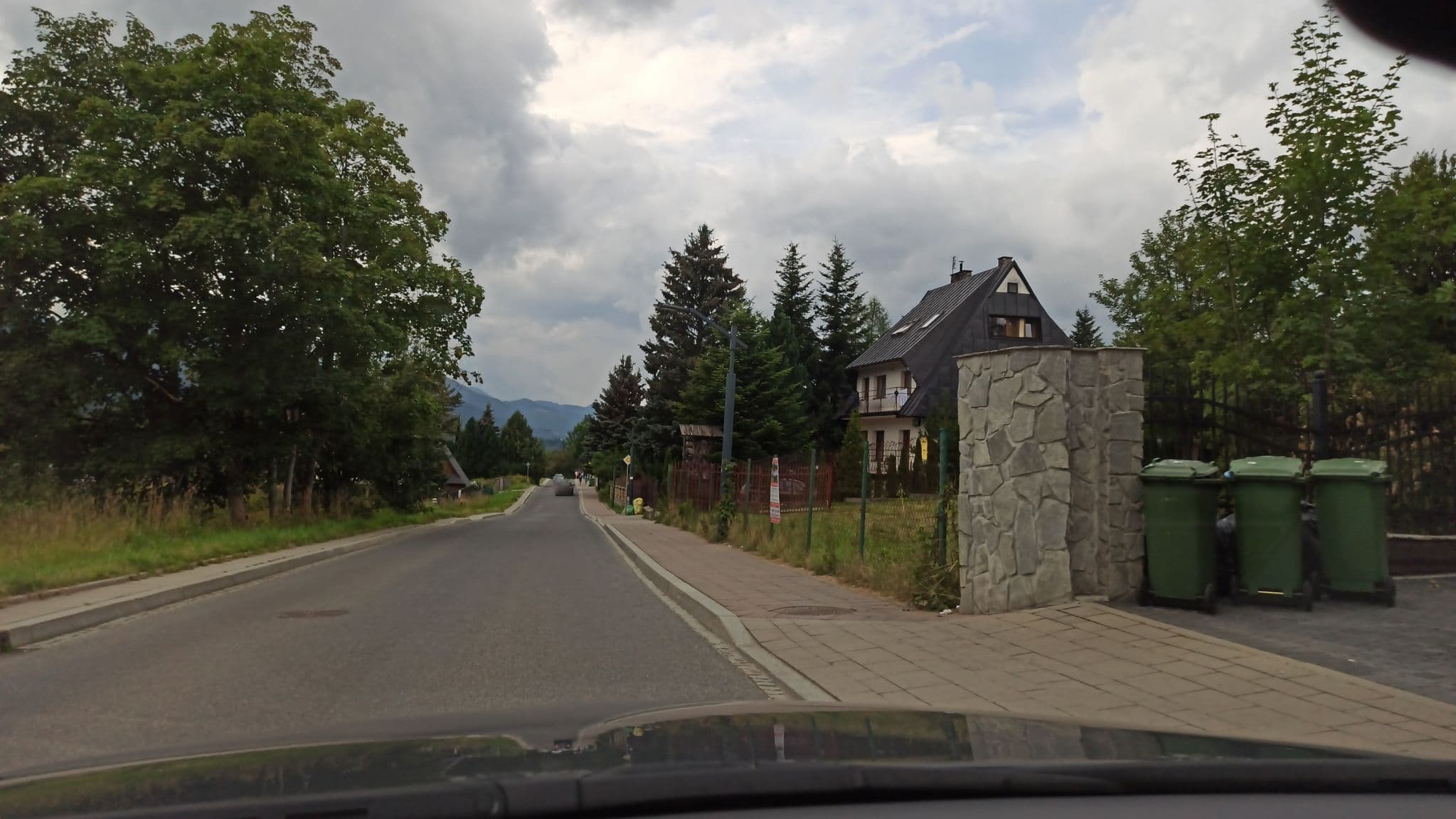 Street view near Surówka Władysława - Wynajem Pokoi, Zakopane — © gandal543 (CC BY-SA · Mapillary)