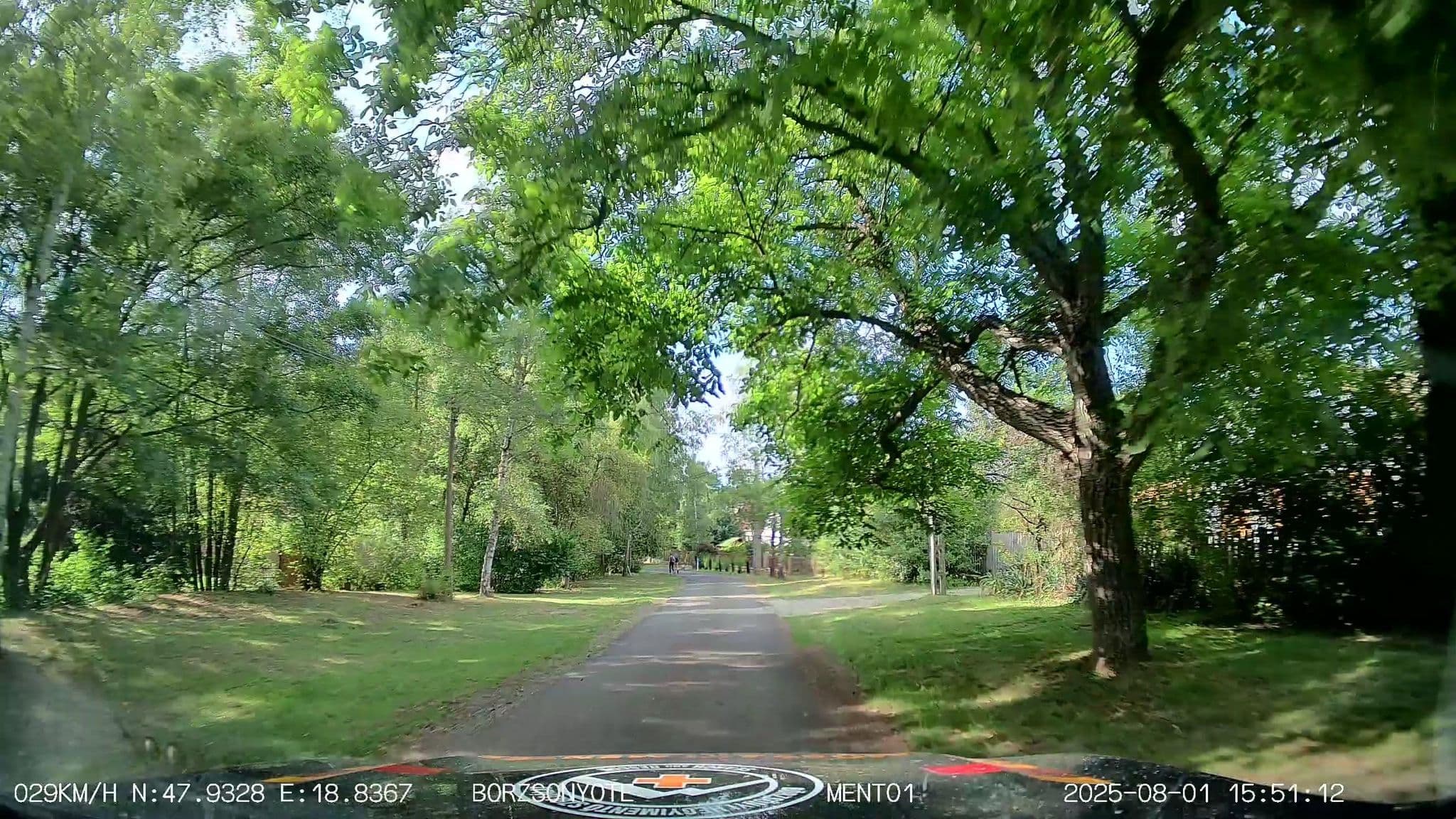Street view near Virágoskert Vendégház, Szob — © BorzsonyMountainRescue (CC BY-SA · Mapillary)