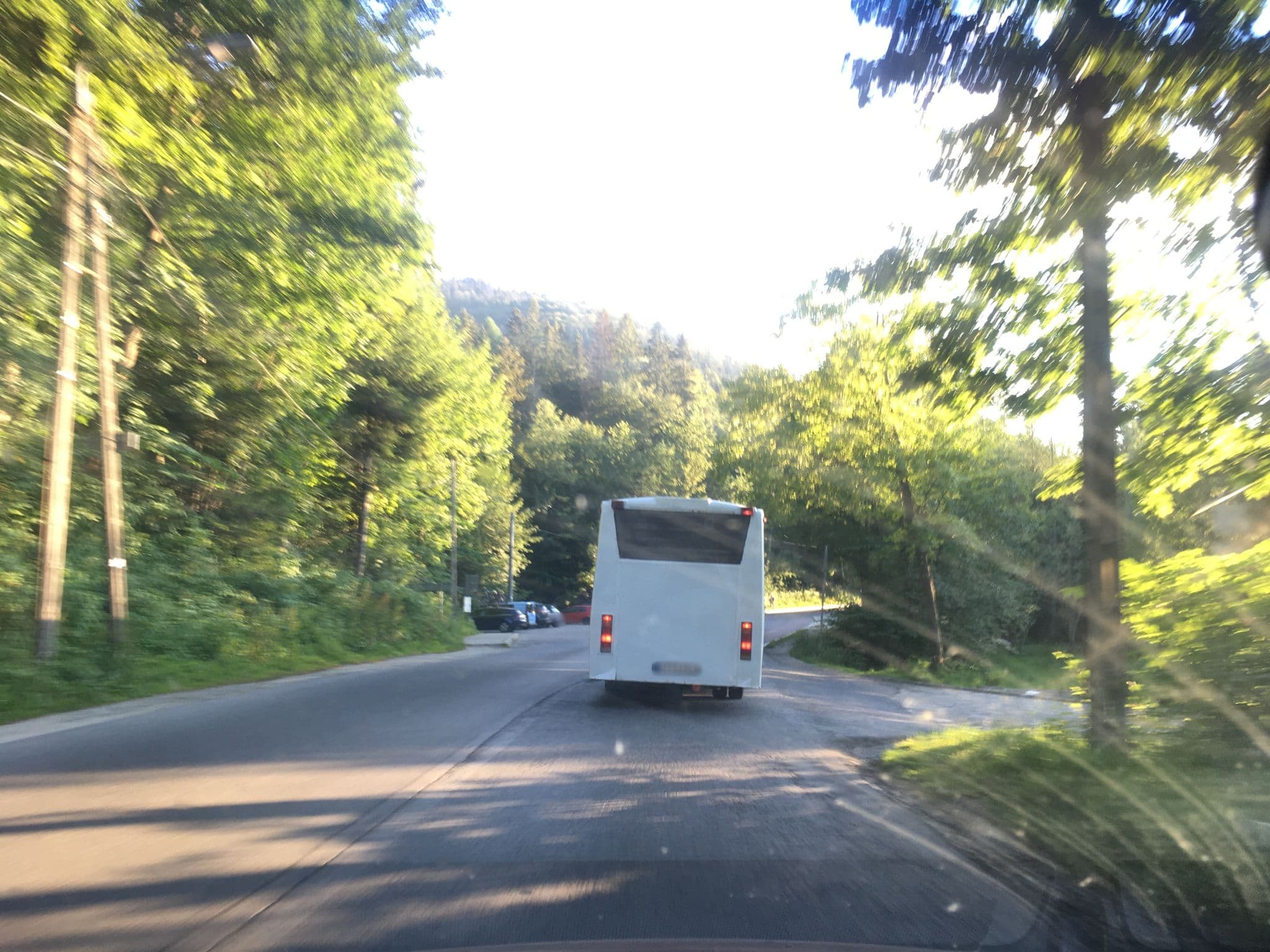 Street view near Tatrzańska Sichła, Firma Gastronomiczno - Handlowo - Usługowa Jamróz Agata, Murzasichle — © dasza (CC BY-SA · Mapillary)
