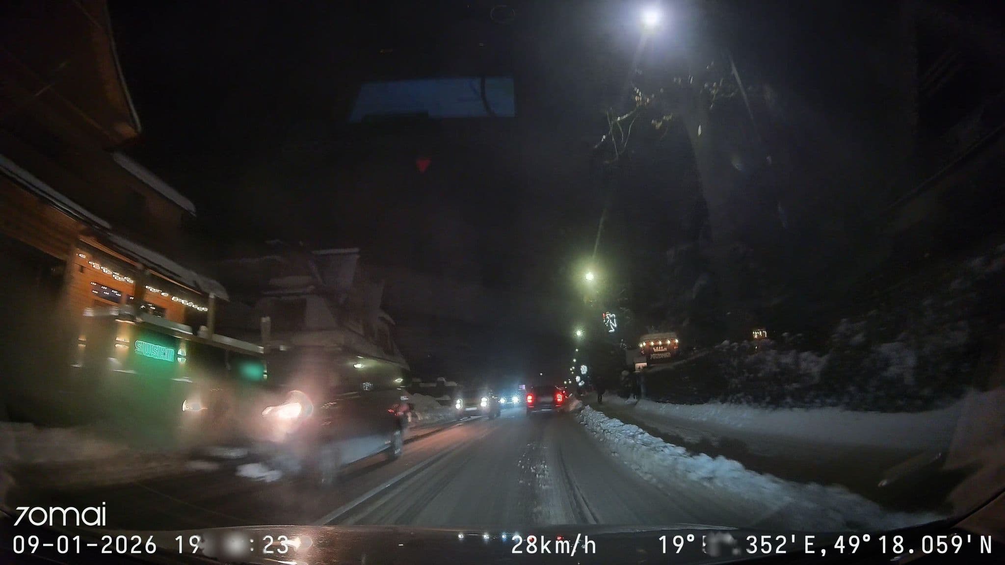 Street view near Szarotka. Międzynarodowe schronisko młodzieżowe Polskiego Towarzystwa Schronisk Młodzieżowych, Zakopane — © doriel (CC BY-SA · Mapillary)