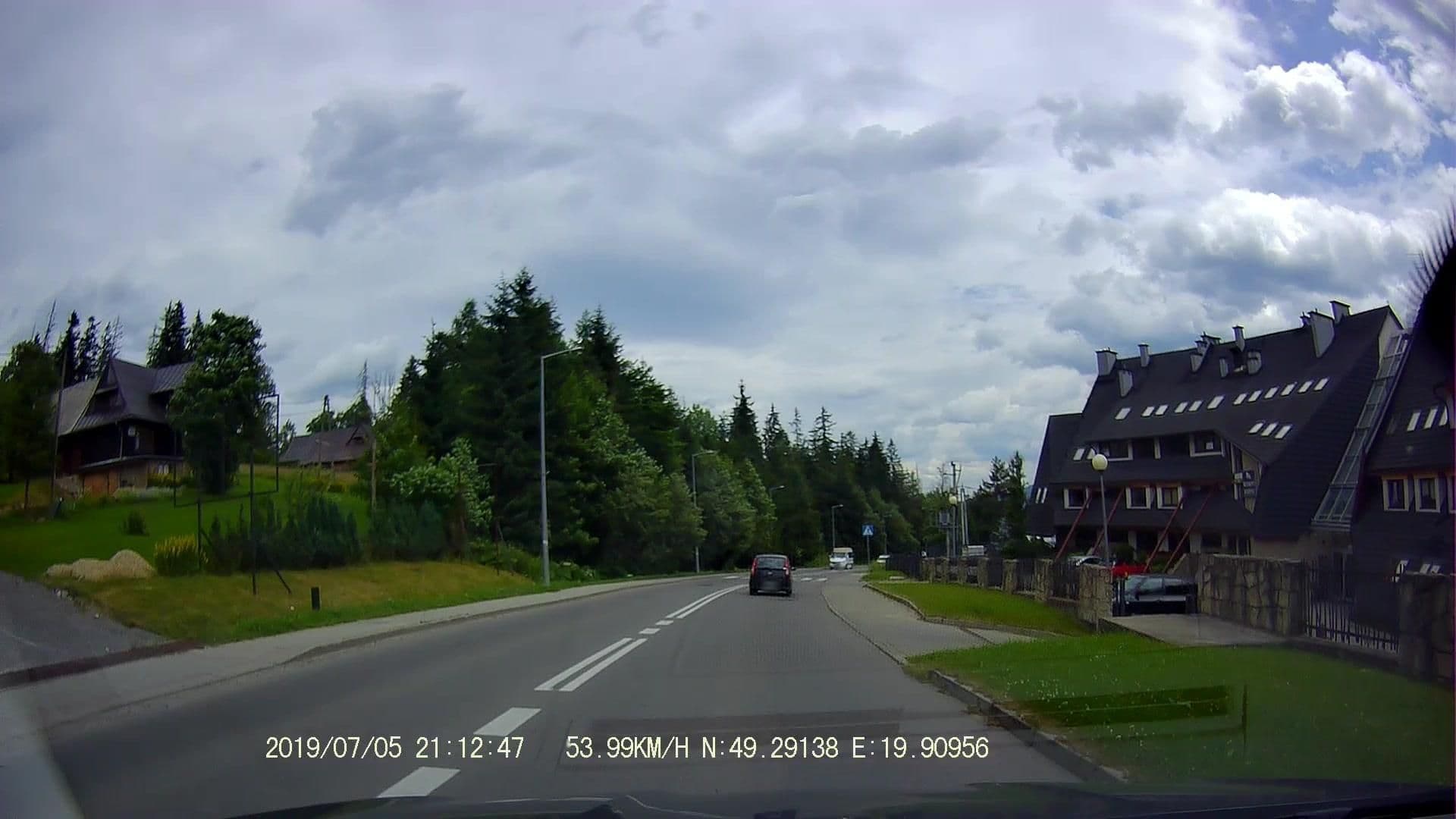 Street view near MSC Apartments Kościelisko, Kościelisko — © maxim752 (CC BY-SA · Mapillary)