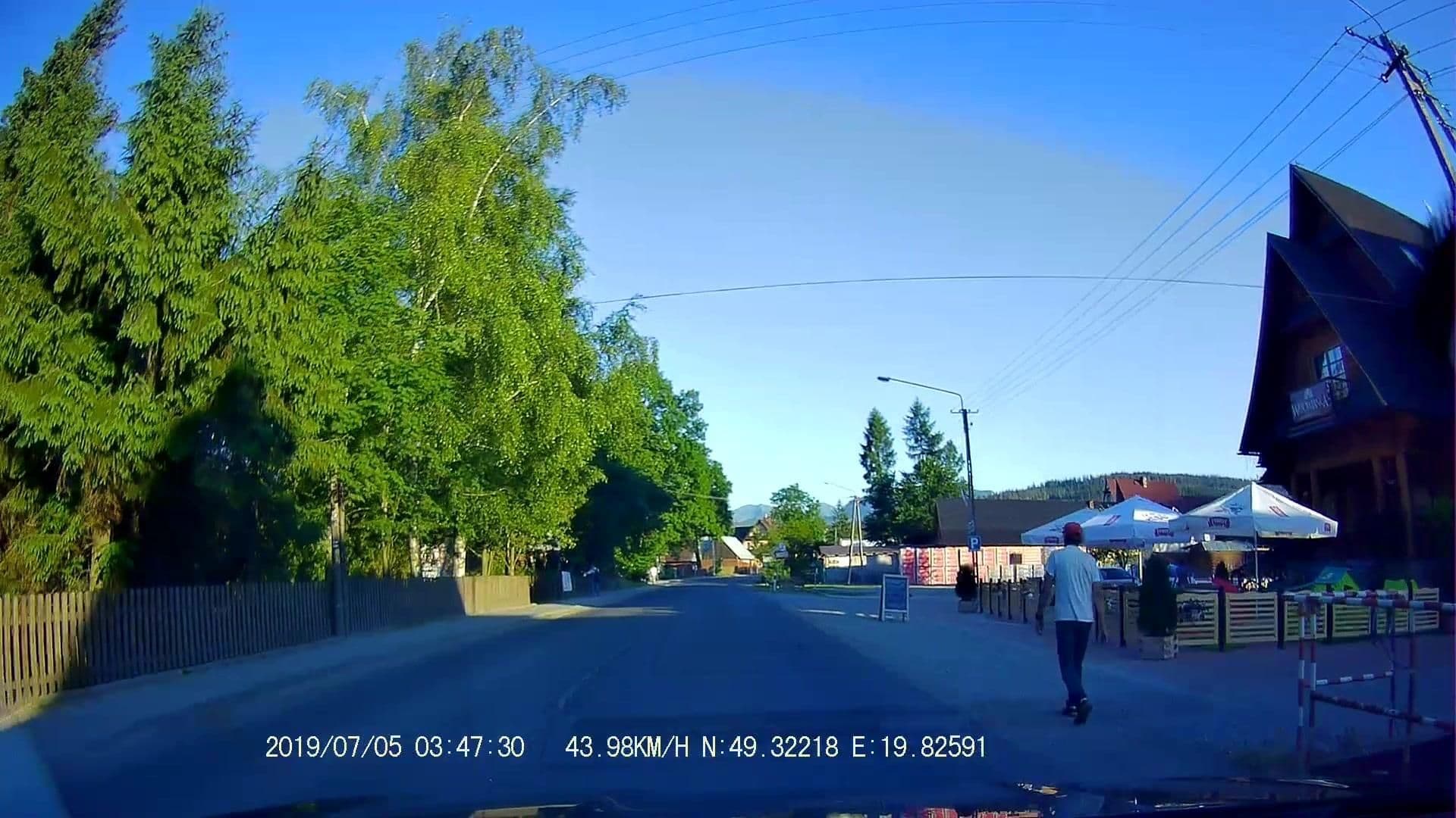 Street view near Bachleda-Żołnierczyk Zofia Usługi Narciarskie Przewodnictwo, Witów — © maxim752 (CC BY-SA · Mapillary)