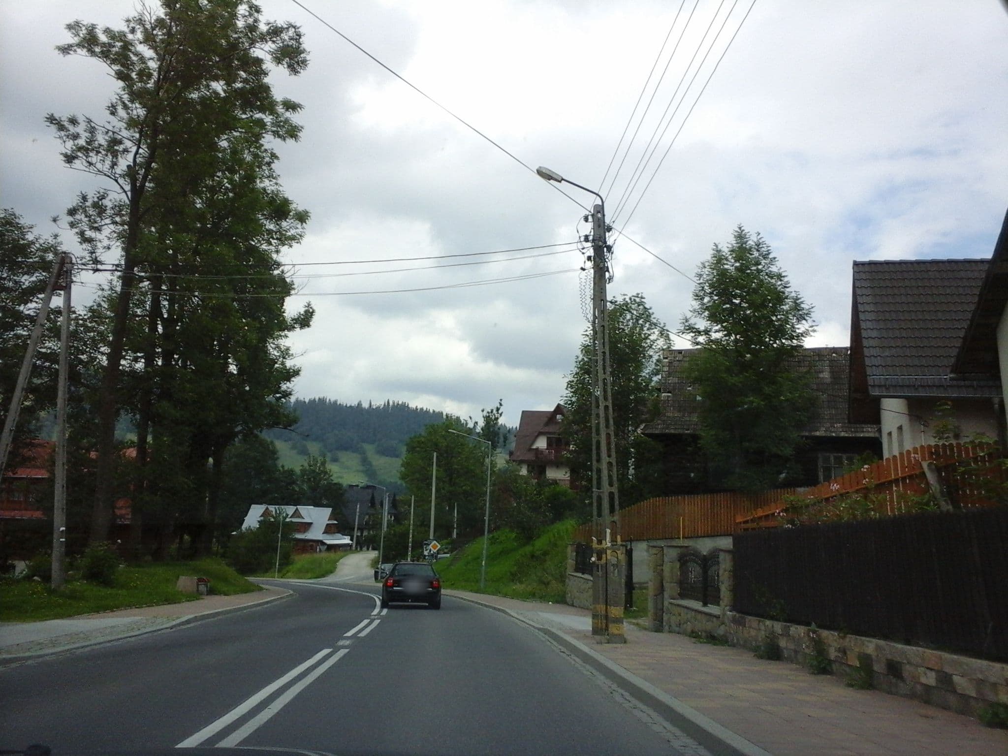 Street view near Wynajem pokoi U Jakuba S c Łukaszczyk Maria Łukaszczyk Paweł, Poronin — © czadzik (CC BY-SA · Mapillary)