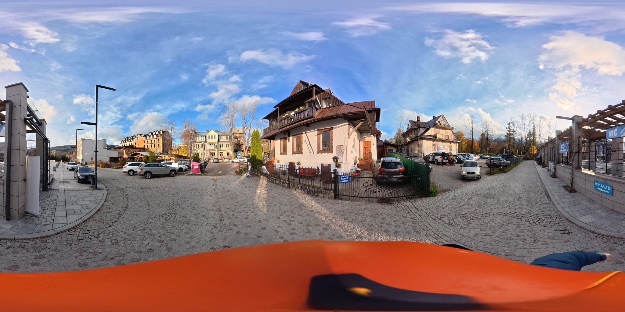 Street view near WILLA LA BELLE - TuTurysta.com, Zakopane — © awizonosz (CC BY-SA · Mapillary)