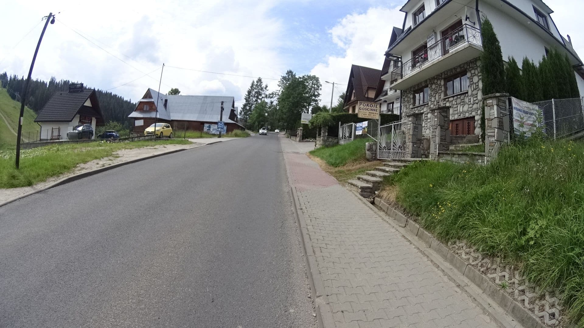 Street view near Apartamenty i Pokoje Gościnne DZIEDZIC Józef, Poronin — © awizonosz (CC BY-SA · Mapillary)