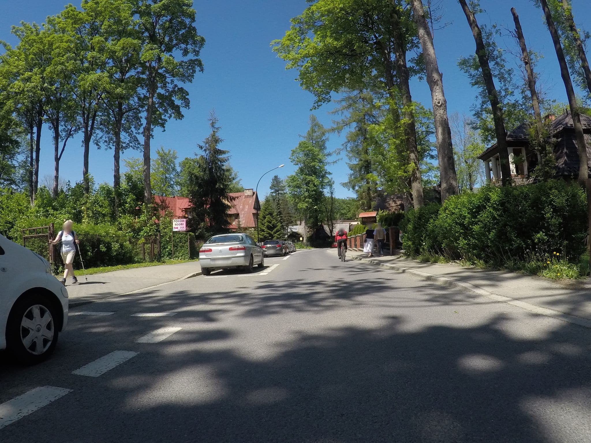 Street view near Roomski - Pokoje Gościnne, Zakopane — © chrisbeddow (CC BY-SA · Mapillary)