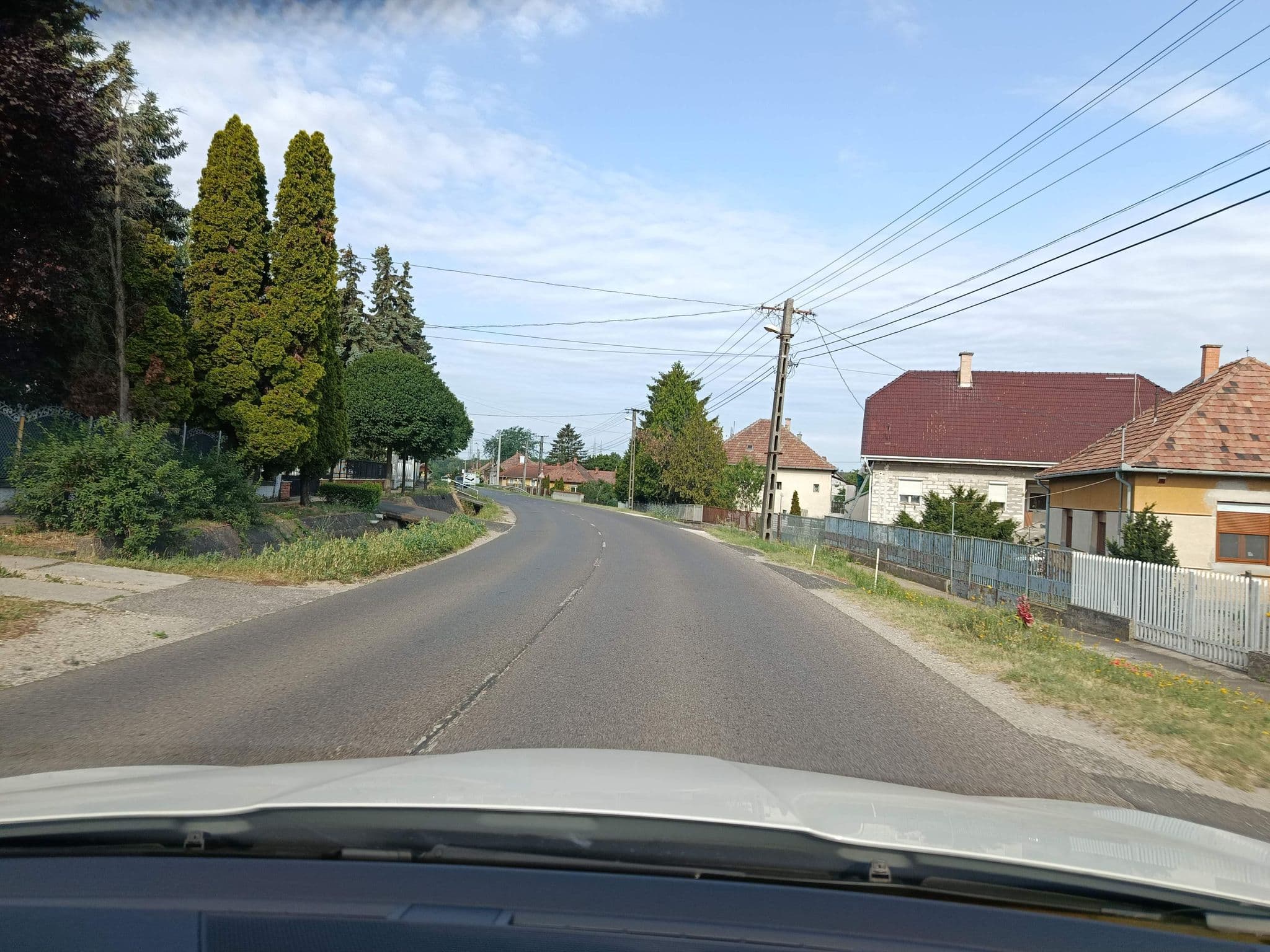 Street view near Morvai vendégház, Mogyoród — © mkpest2 (CC BY-SA · Mapillary)