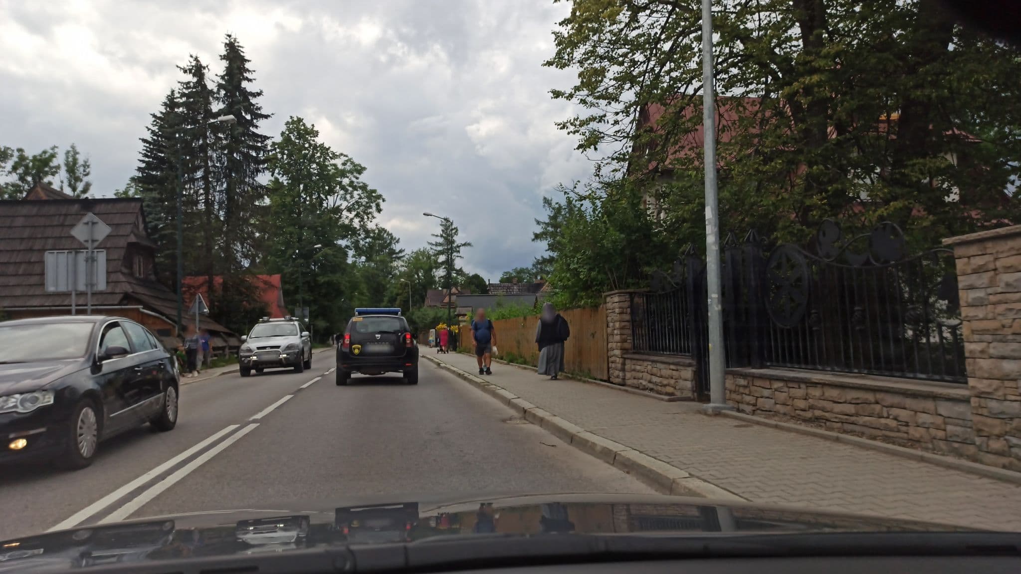 Street view near Apart-Center Zakopiańskie Tarasy SPA, Zakopane — © gandal543 (CC BY-SA · Mapillary)