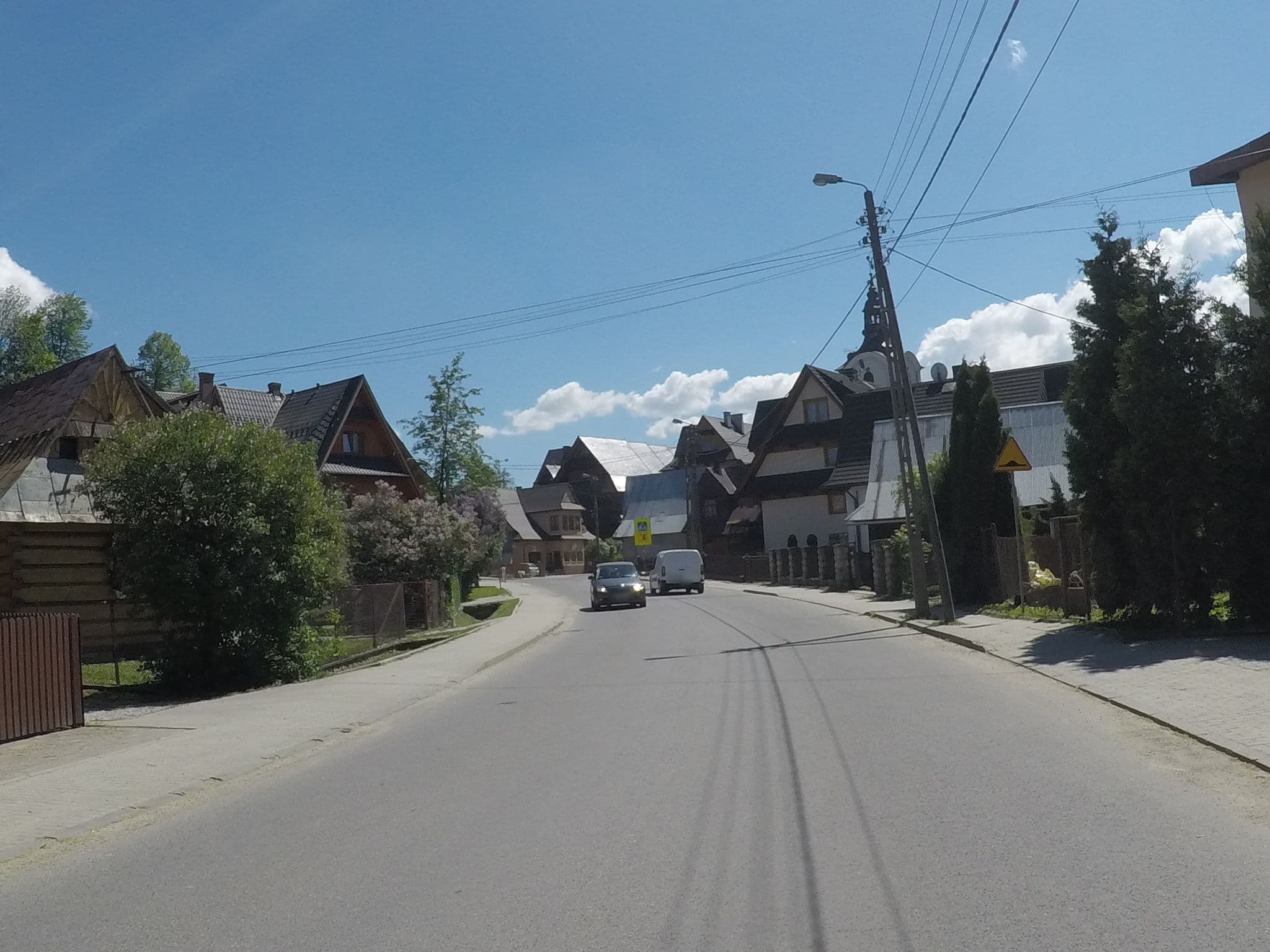 Street view near Kuźma Stanisława. Wynajem Pokoi, Poronin — © chrisbeddow (CC BY-SA · Mapillary)