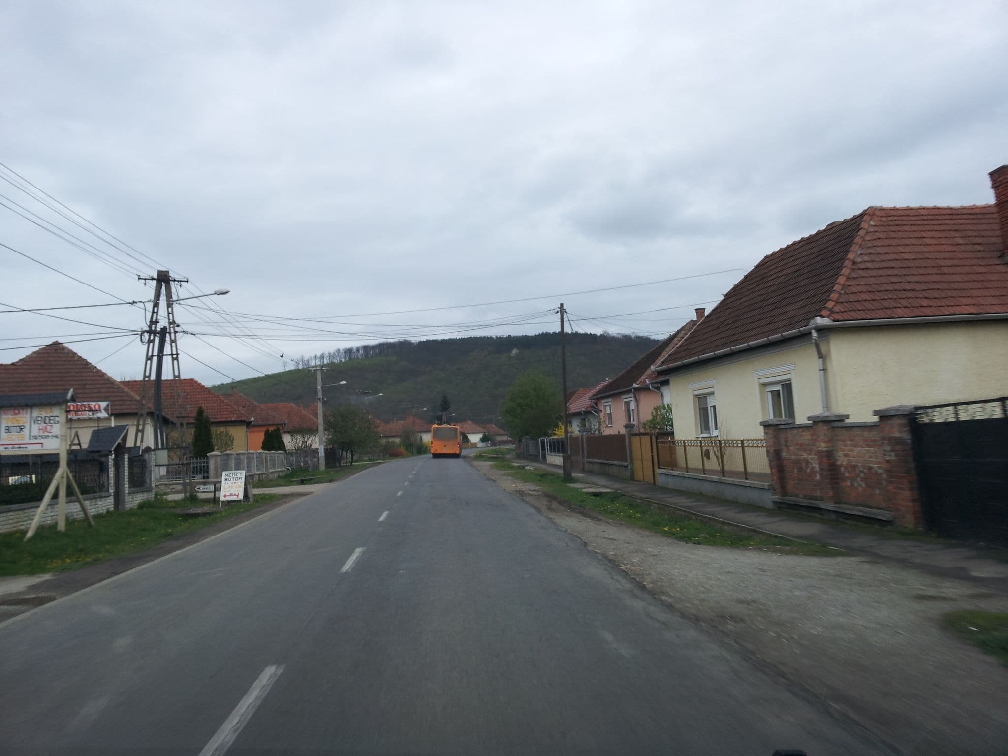 Street view near Németvár Vendégház, Szendrő — © kolesajr (CC BY-SA · Mapillary)