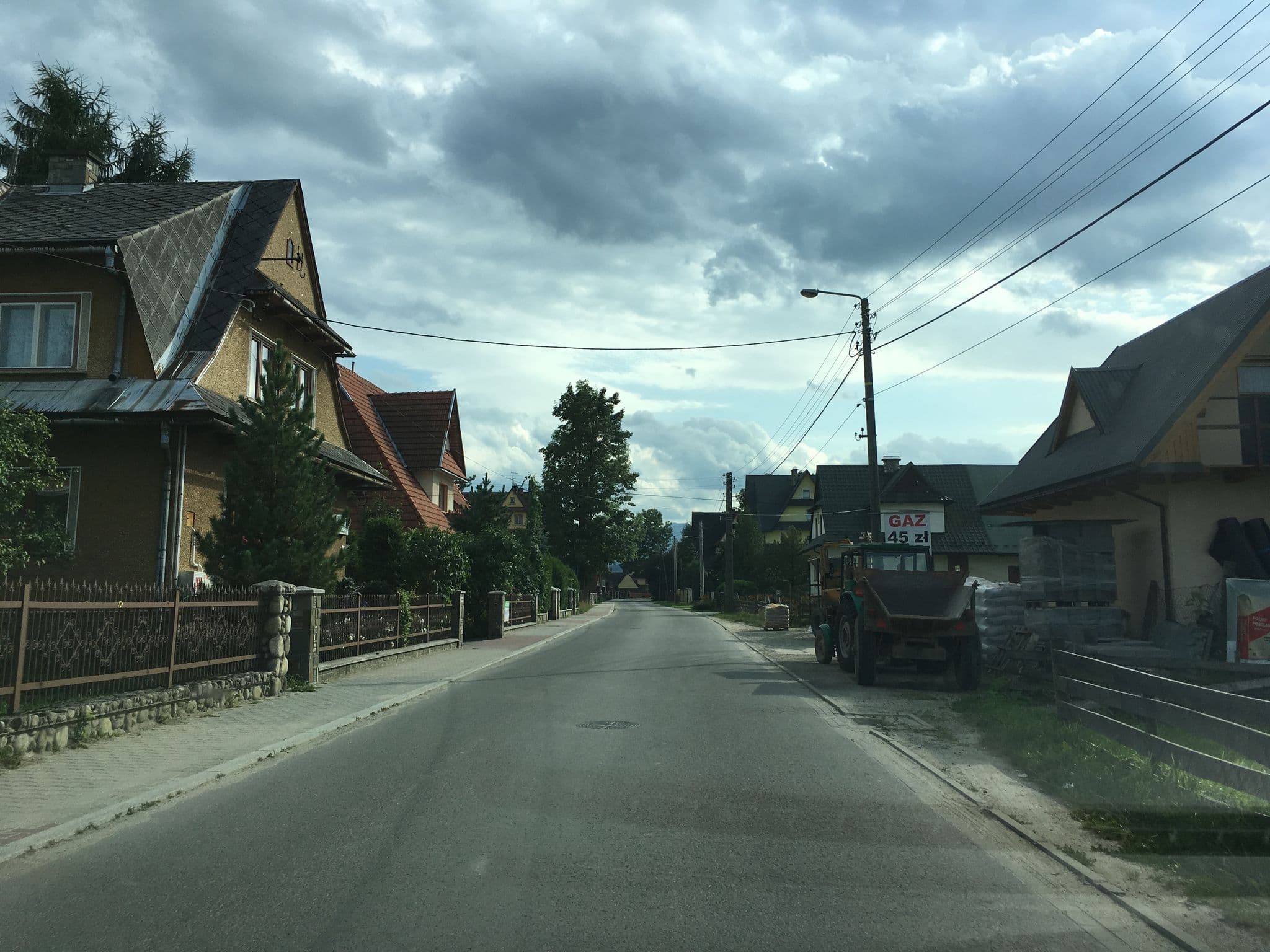 Street view near Derma. FHU. Wynajem pokoi. Gil B., Biały Dunajec — © fundacja_geolife (CC BY-SA · Mapillary)