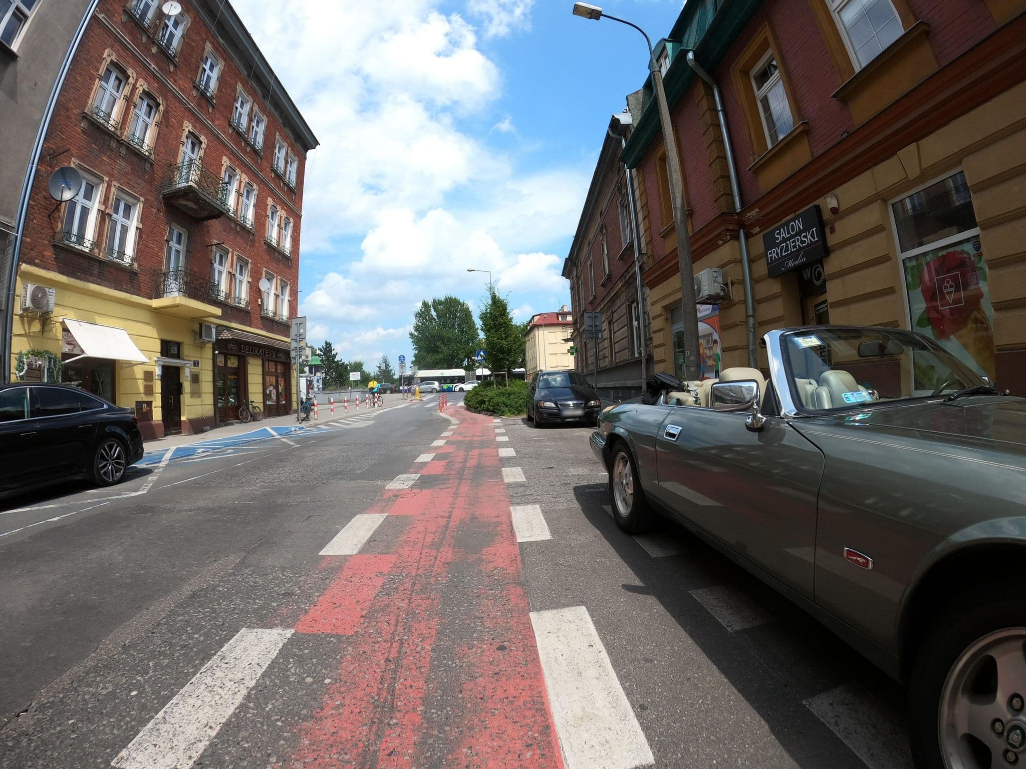 Street view near Art Deco Apartment, Kraków — © masterofnoroad (CC BY-SA · Mapillary)