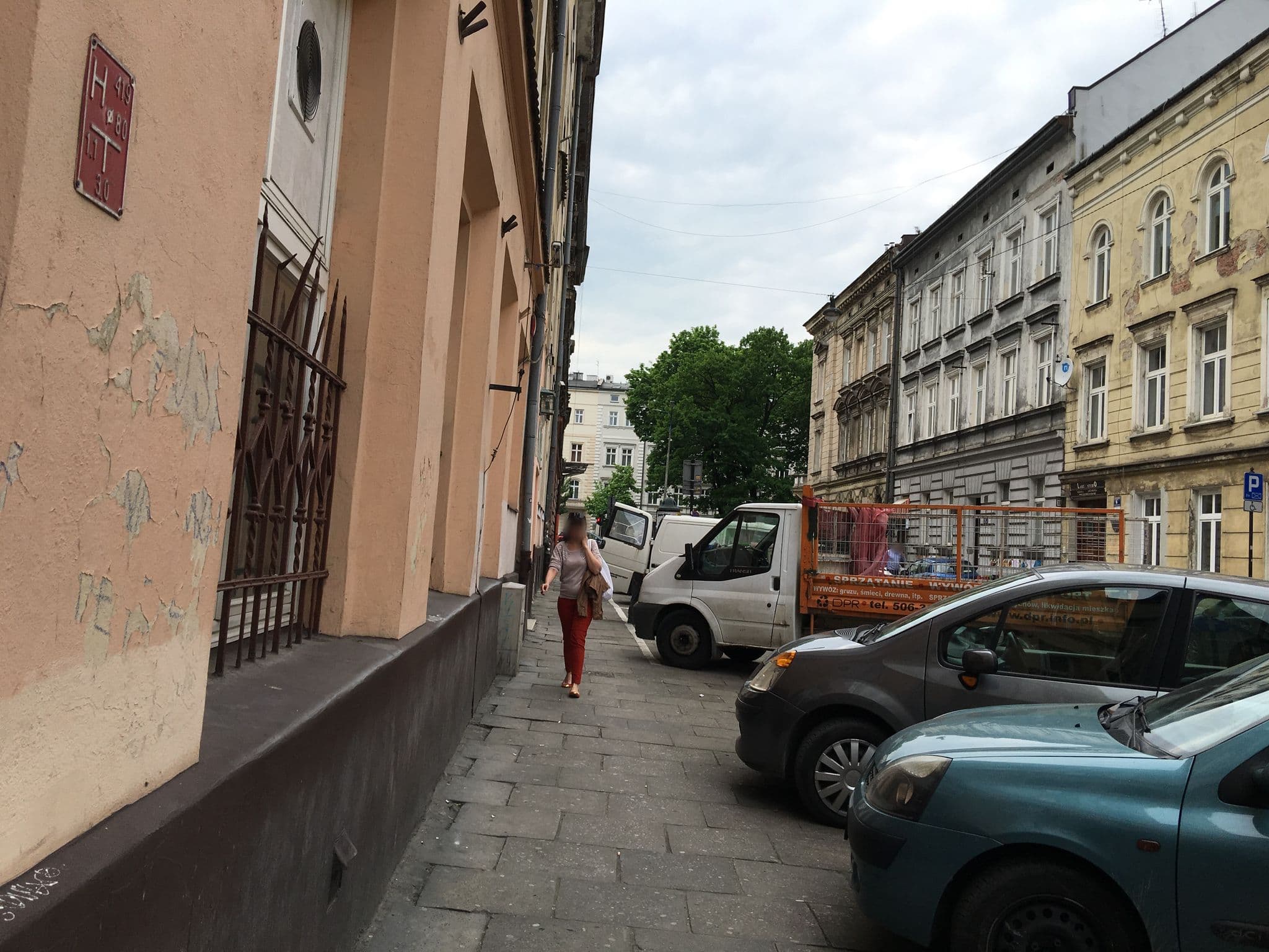 Street view near Scarlet Krakow, Kraków — © kgvx (CC BY-SA · Mapillary)