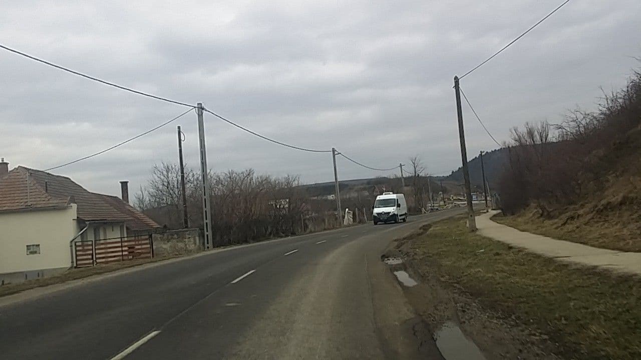 Street view near Vili Vendégház, Egerszalók — © utvonalfelmeresek (CC BY-SA · Mapillary)