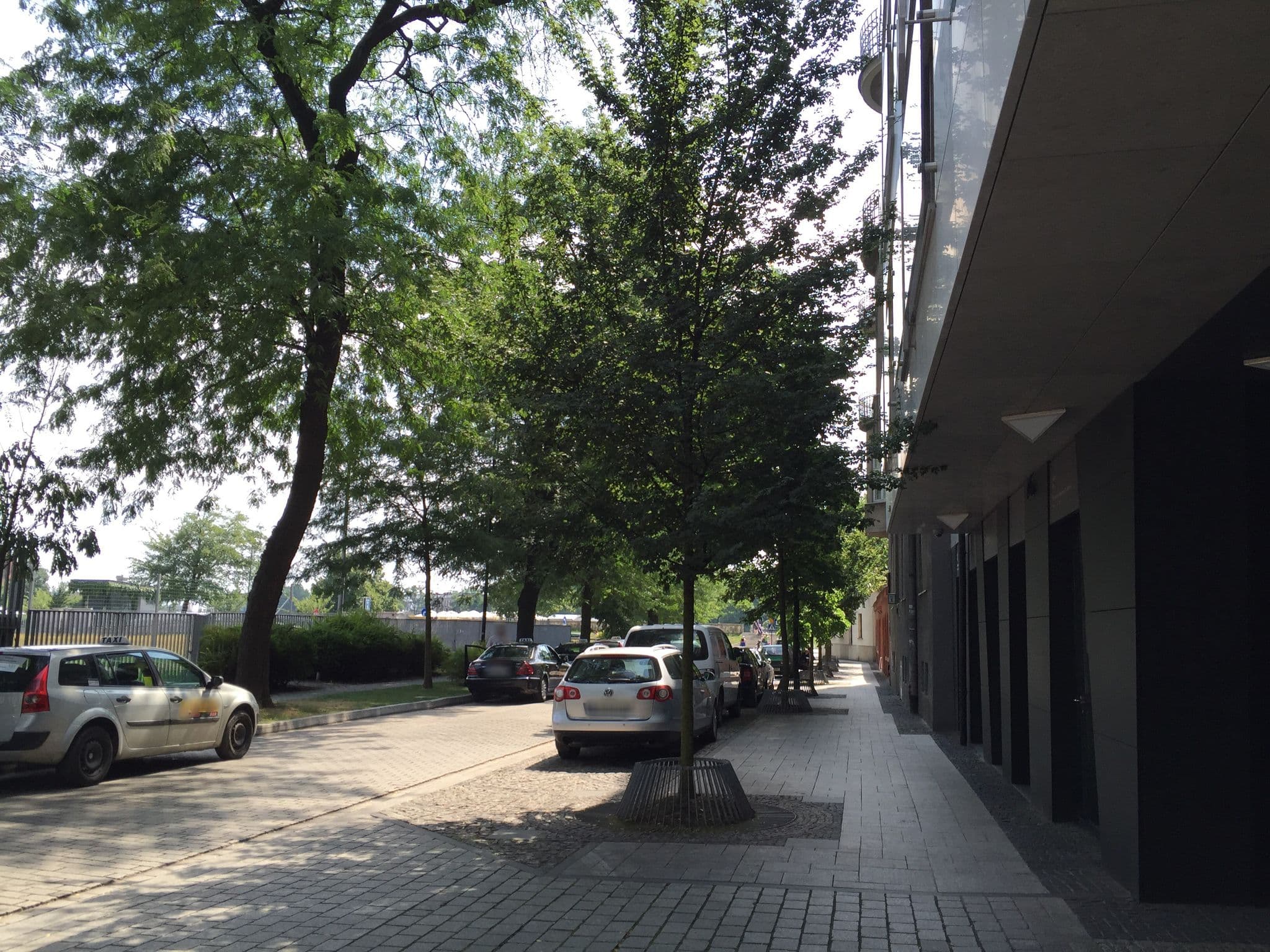 Street view near Wawel Apartments by Loft Affair, Kraków — © richlv (CC BY-SA · Mapillary)