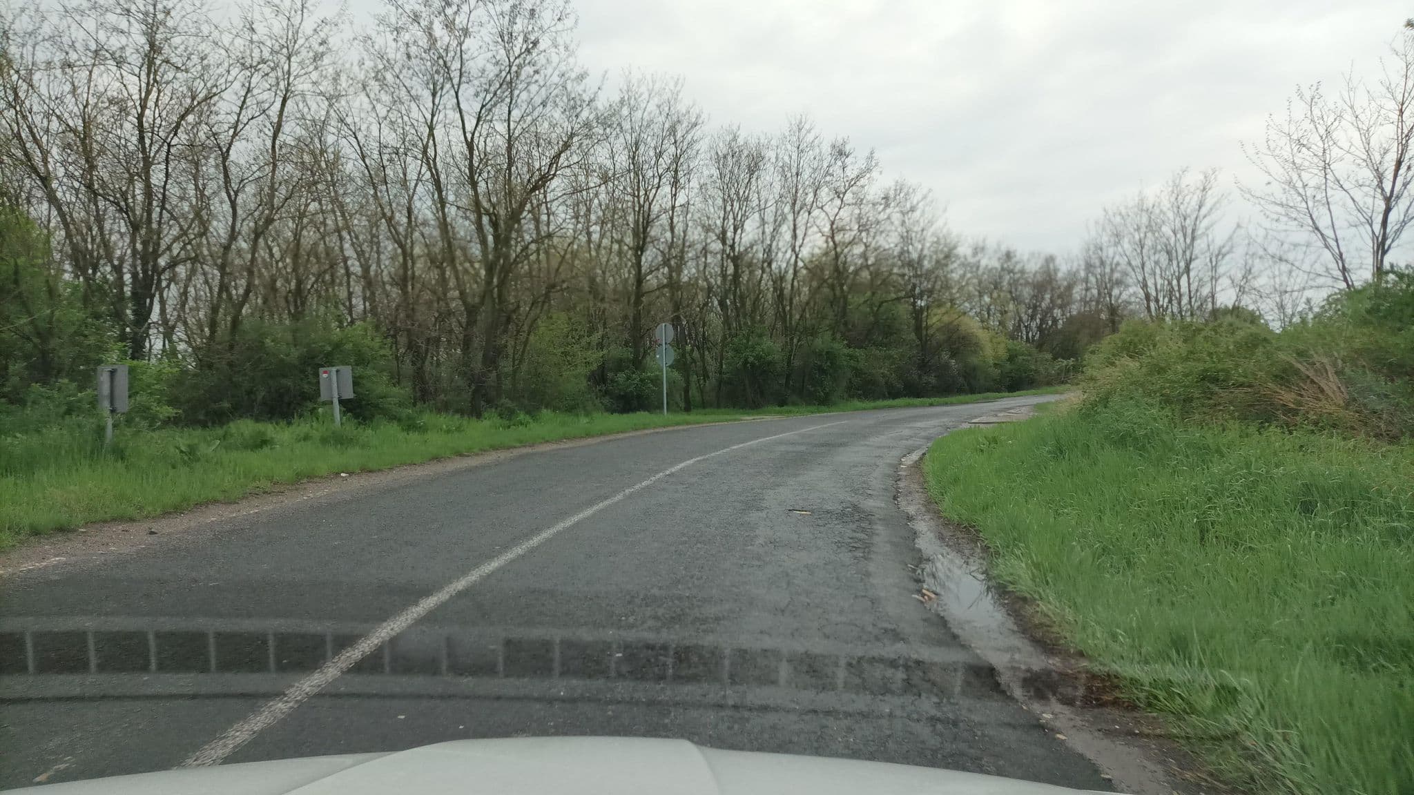 Street view near Héthatár Wellness Vendégház, Dánszentmiklós — © mkpest2 (CC BY-SA · Mapillary)