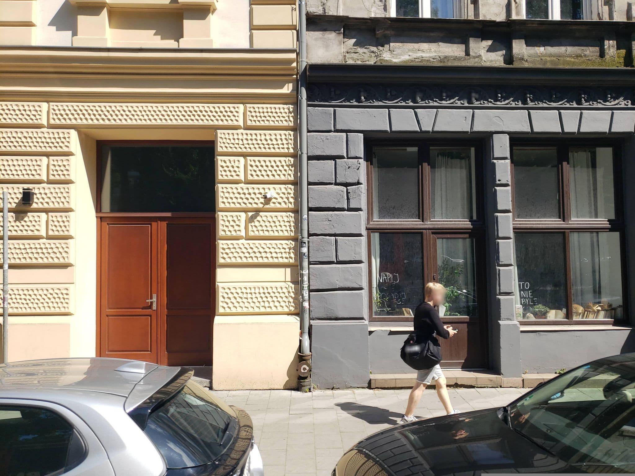 Street view near Comfort Apartment, Kraków — © mapfool (CC BY-SA · Mapillary)