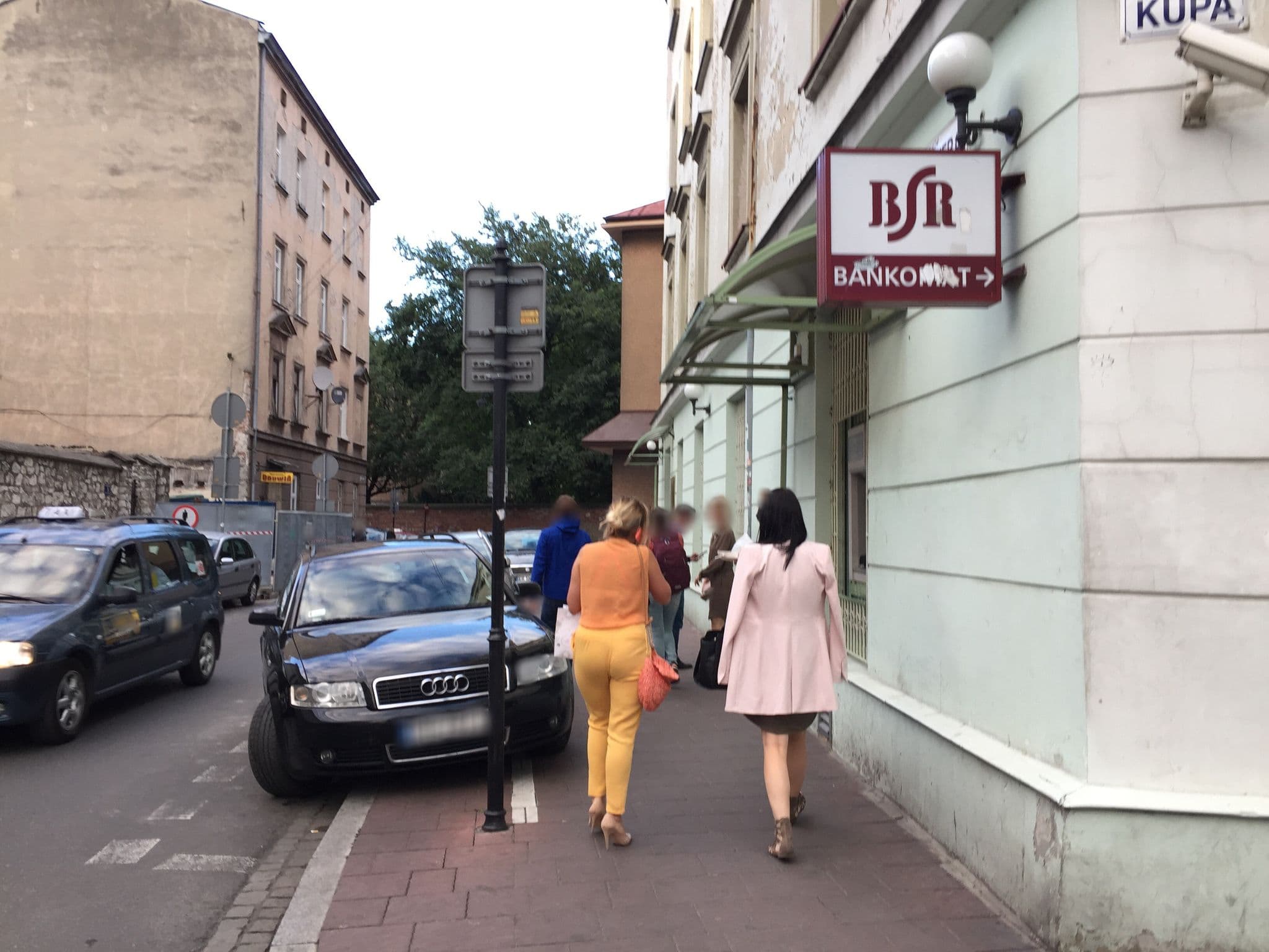 Street view near Off White Business & Leisure Apartments, Kraków — © richlv (CC BY-SA · Mapillary)