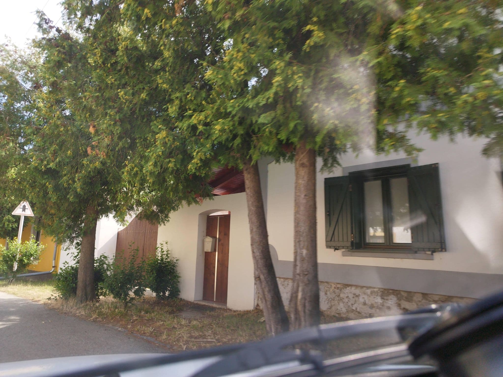 Street view near Szent Benedek turistaszálló, Révfülöp — © grozsa11 (CC BY-SA · Mapillary)