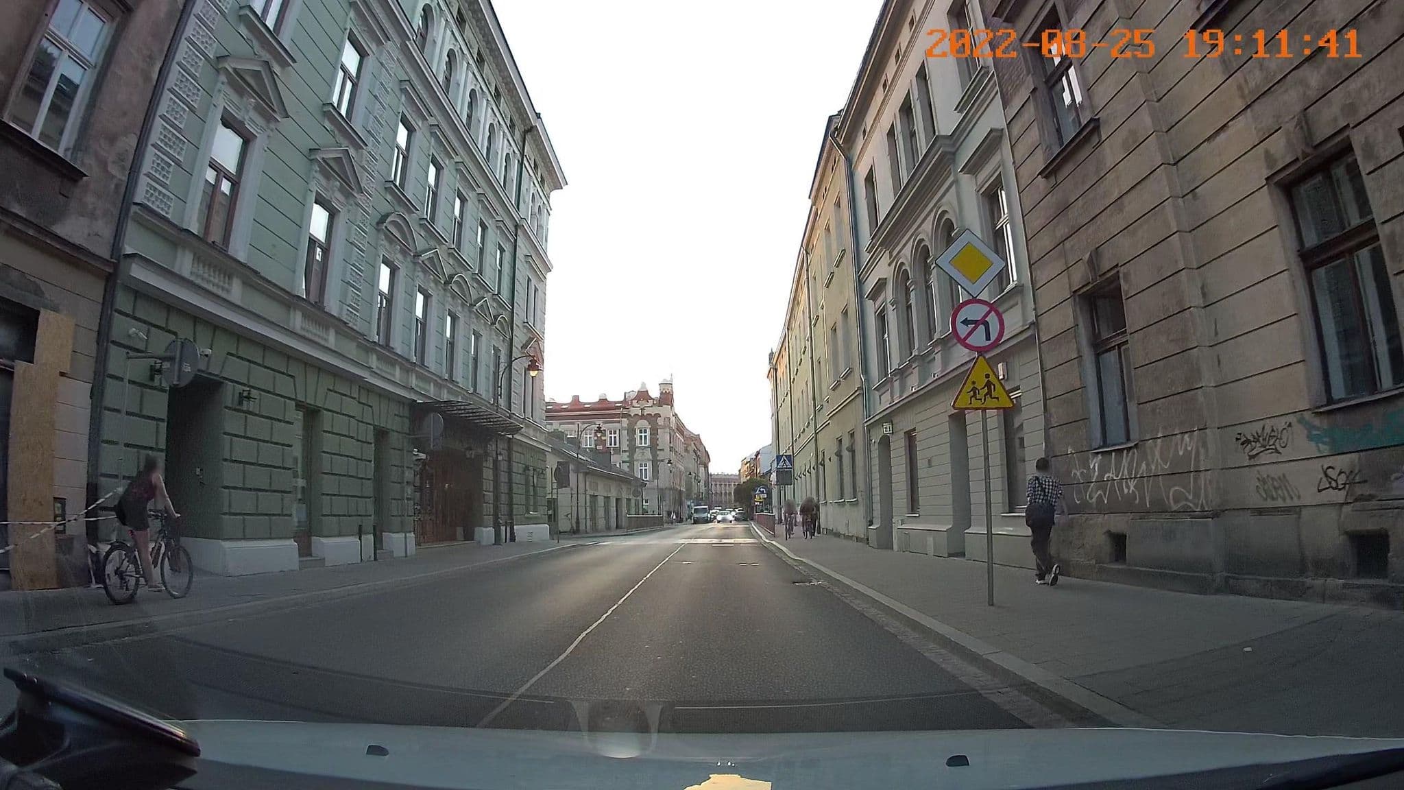 Street view near Maxtelkom Mobile Sp. z o.o., Kraków — © jswk (CC BY-SA · Mapillary)
