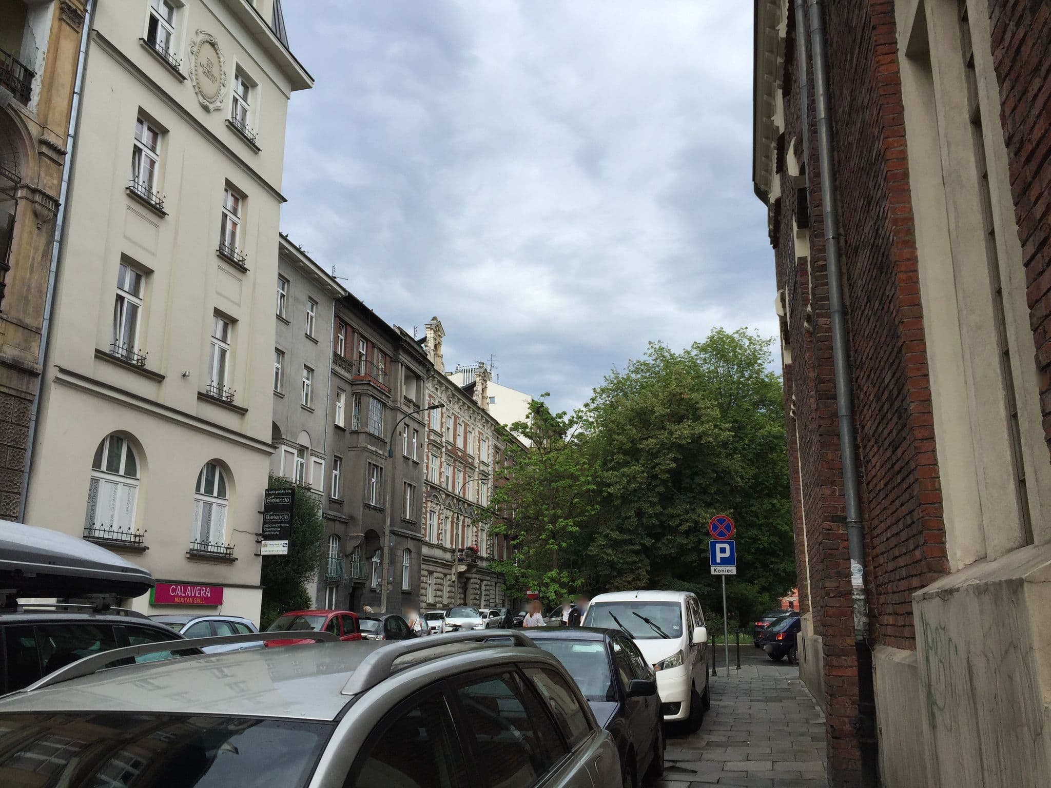 Street view near Biskupia 4, Kraków — © richlv (CC BY-SA · Mapillary)