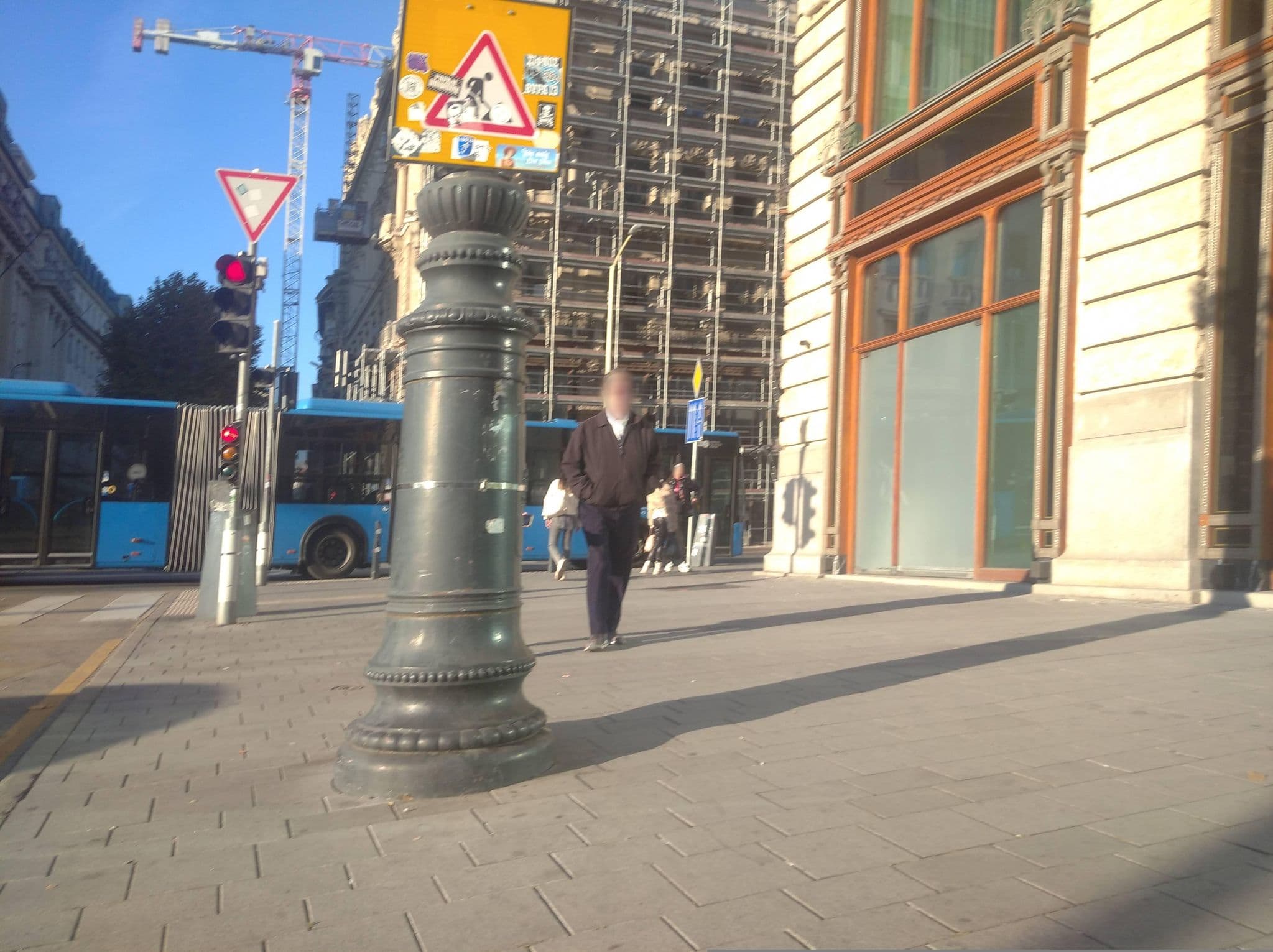 Street view near Matild Palace, a Luxury Collection Hotel, Budapest, Budapest V. kerület — © grozsa11 (CC BY-SA · Mapillary)