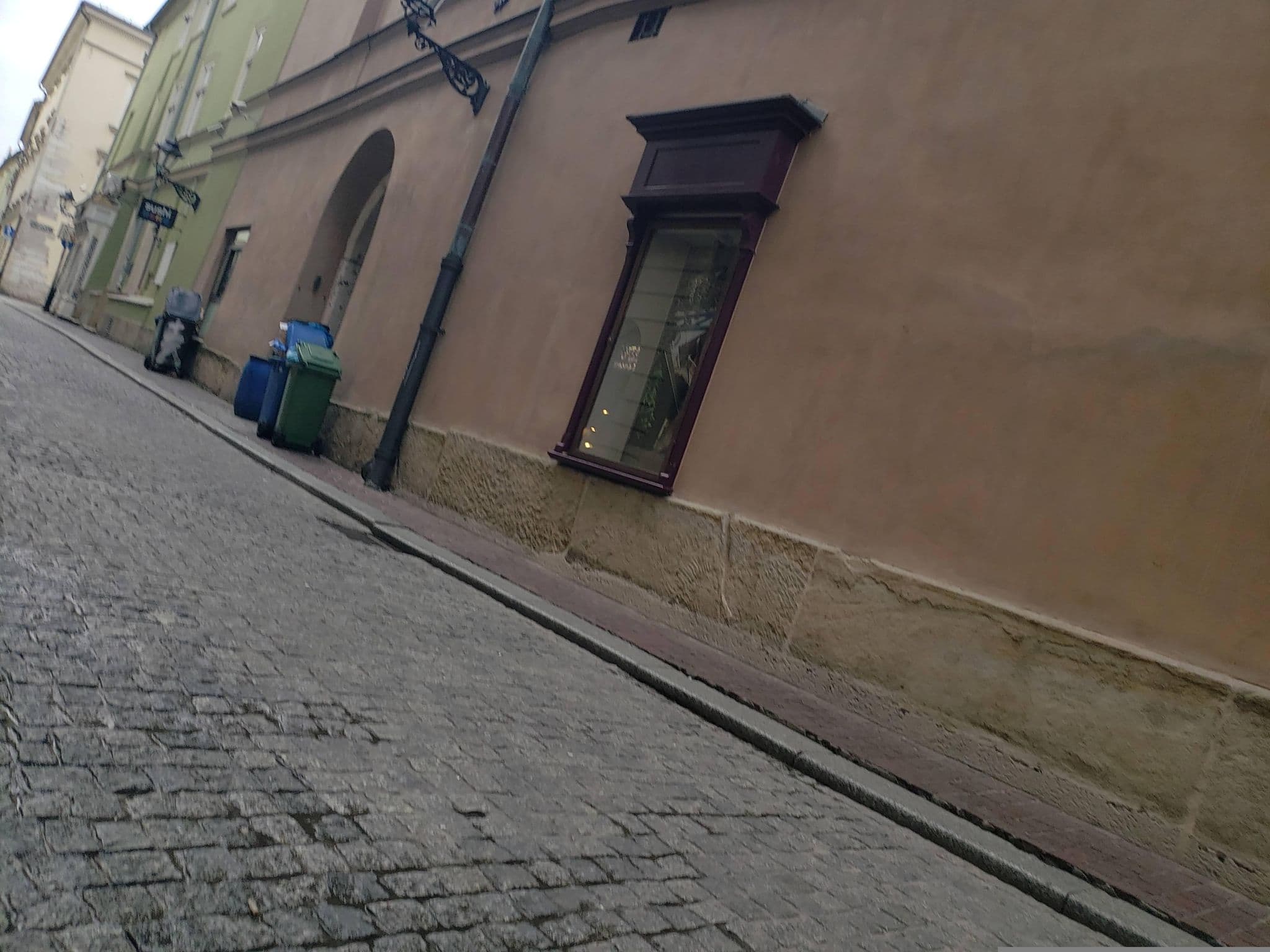 Street view near Crystal Palace Hotel, Kraków — © mapfool (CC BY-SA · Mapillary)