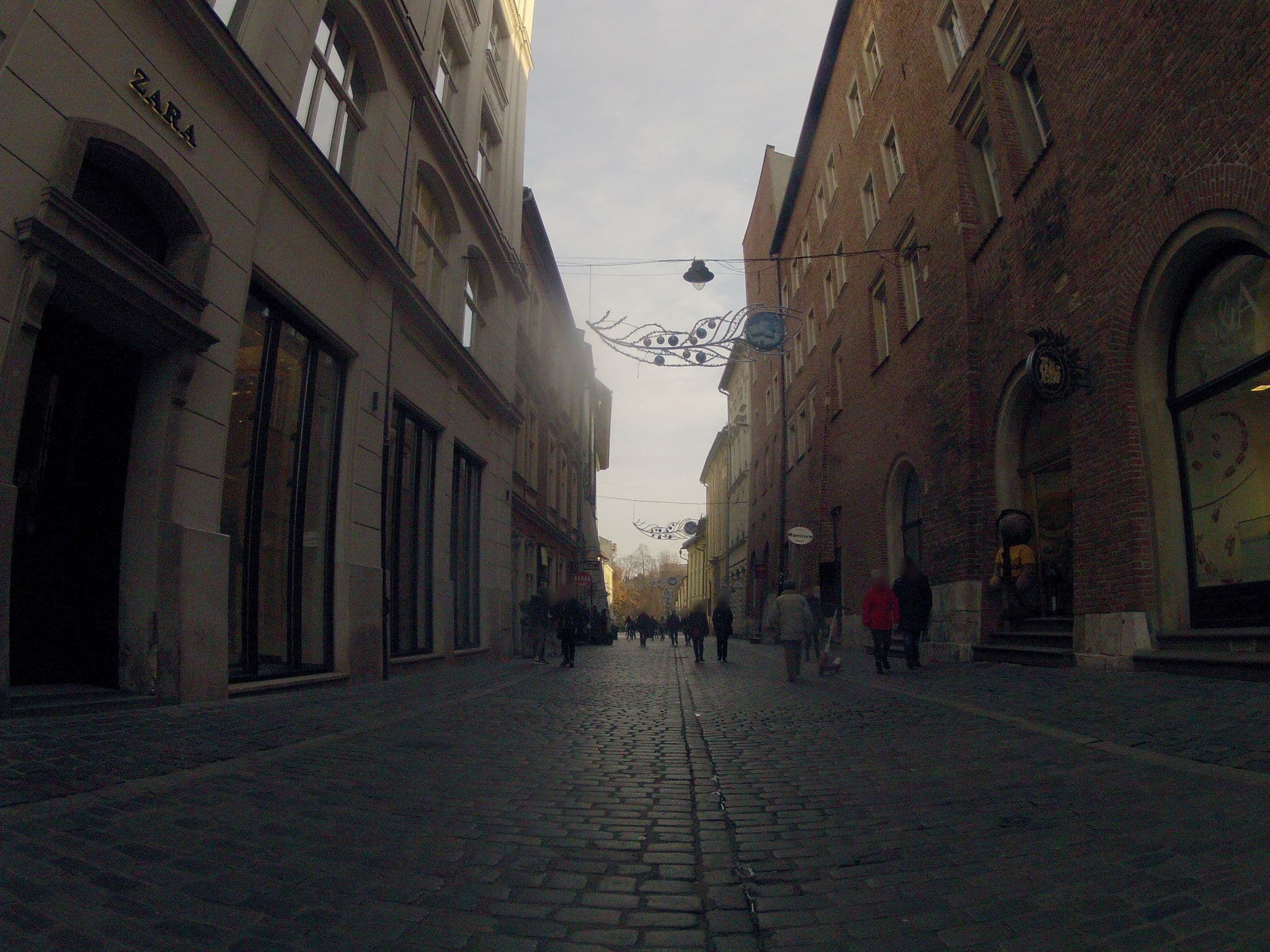 Street view near Apartments Rynek Glowny, Kraków — © ekeshkekesh (CC BY-SA · Mapillary)