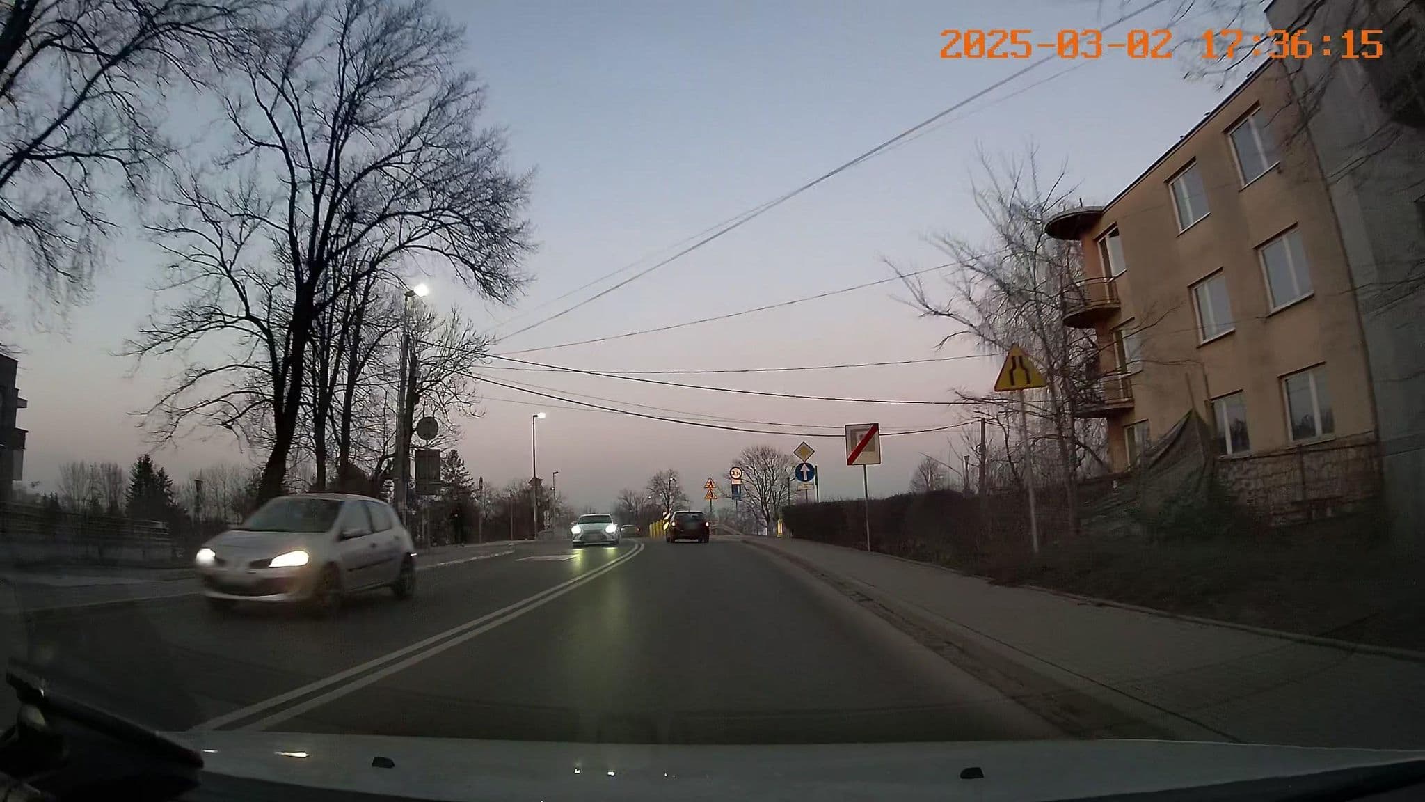 Street view near "Willa Emaus" Wspólnota Mieszkaniowa, Kraków — © jswk (CC BY-SA · Mapillary)