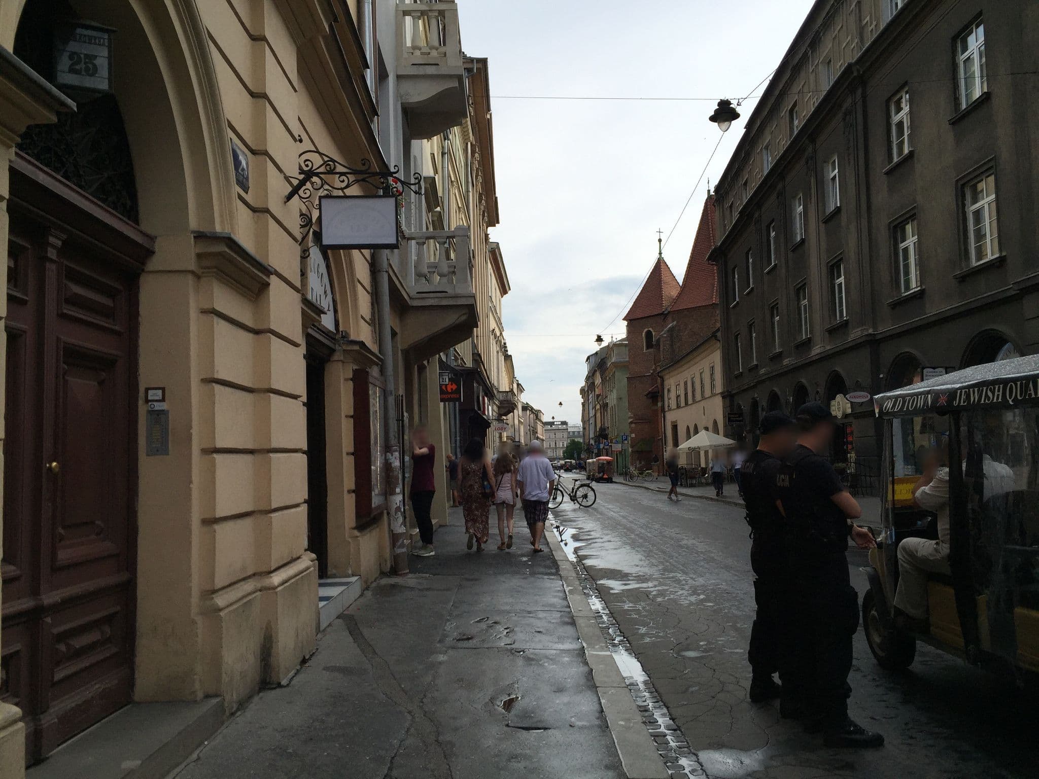 Street view near Orlowska Townhouse Apartments, Kraków — © richlv (CC BY-SA · Mapillary)