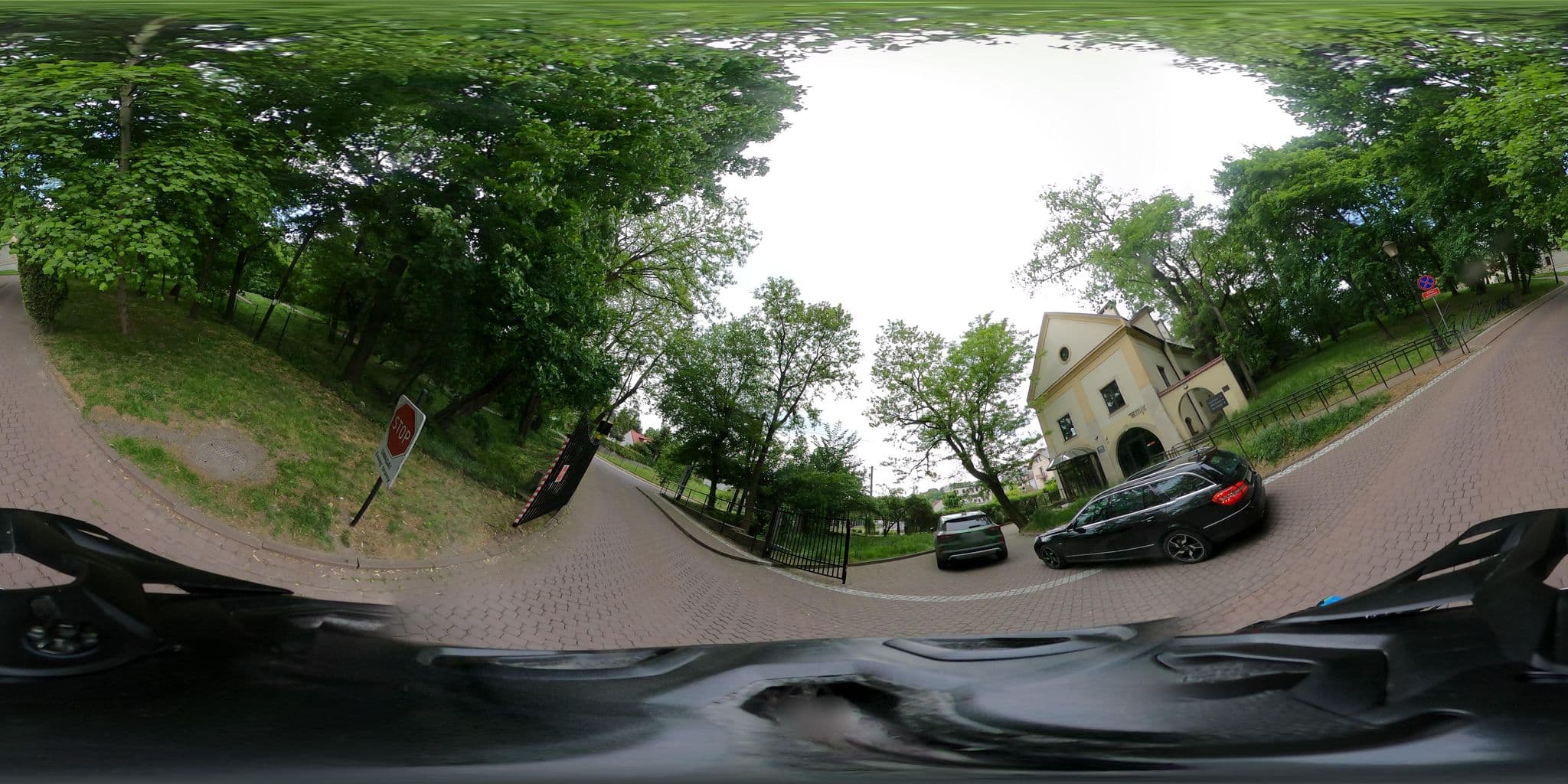 Street view near Hotel Erazm, Rząska — © brzydakus (CC BY-SA · Mapillary)