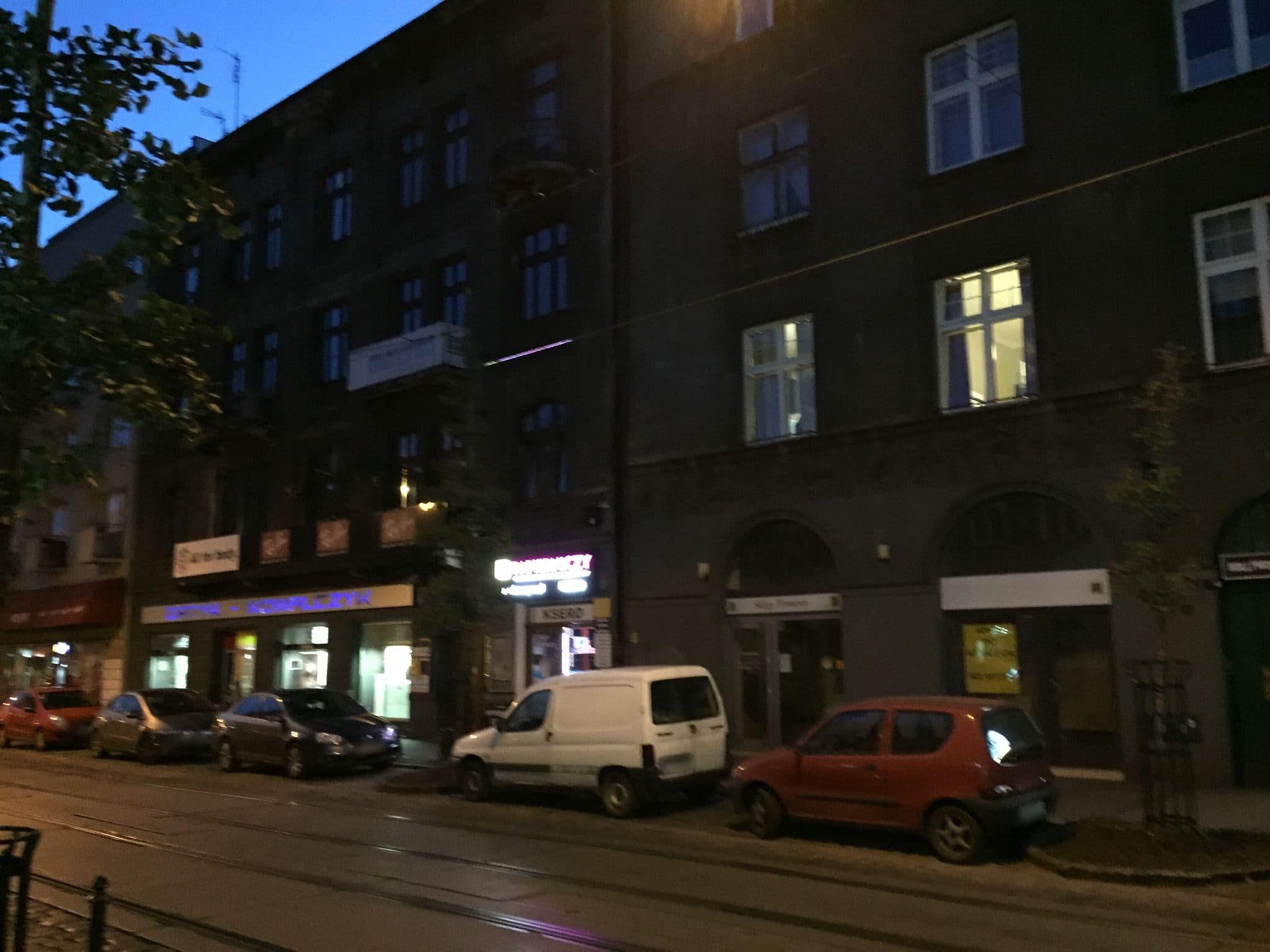 Street view near Perfectionist Apartments, Kraków — © richlv (CC BY-SA · Mapillary)