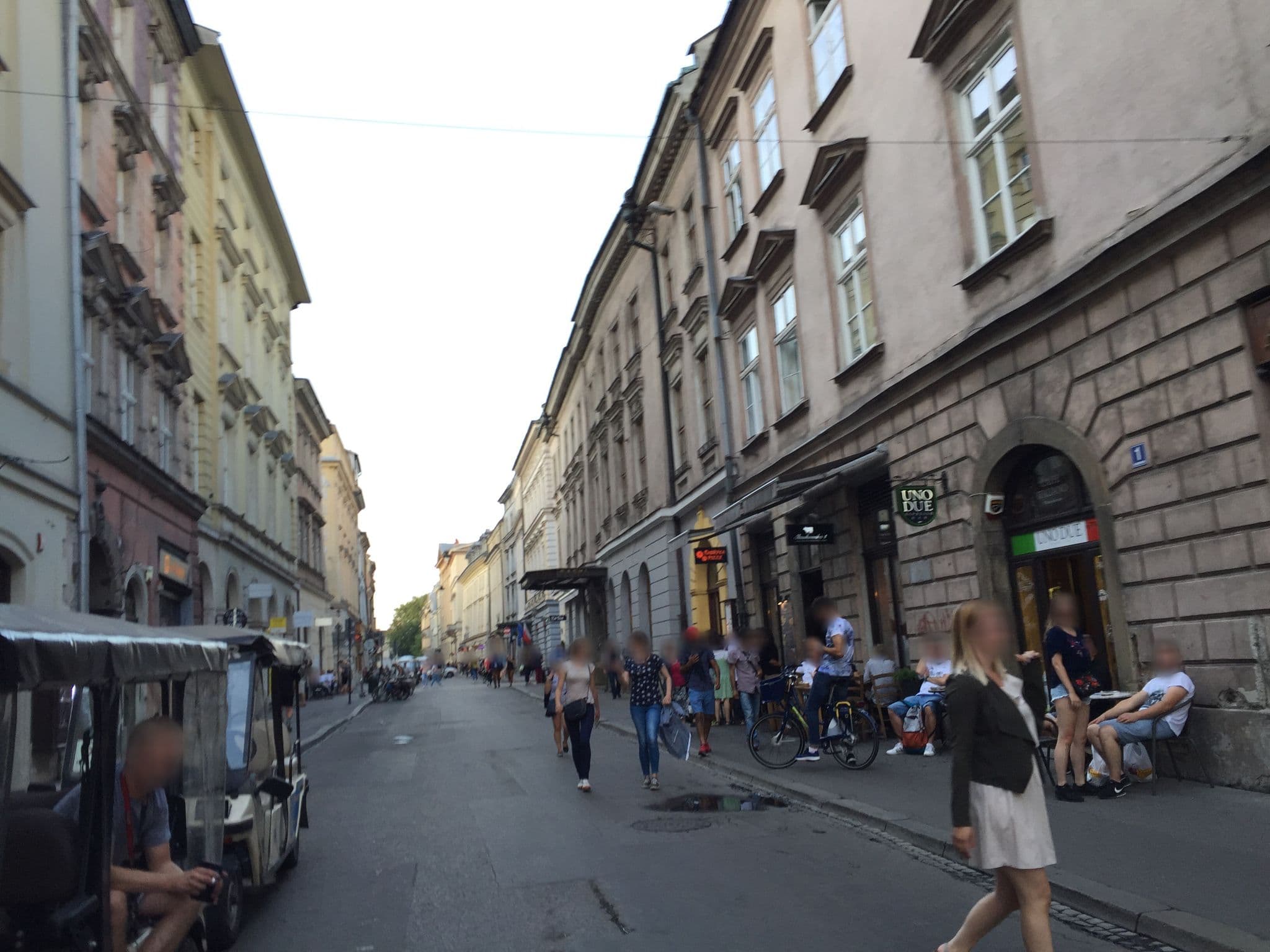 Street view near B&B La Fontaine, Kraków — © richlv (CC BY-SA · Mapillary)