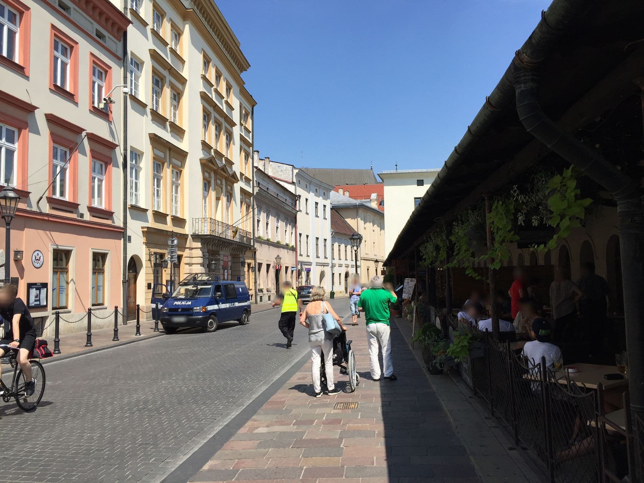 Street view near Mint Luxury Apartments At The Main Square, Kraków — © richlv (CC BY-SA · Mapillary)