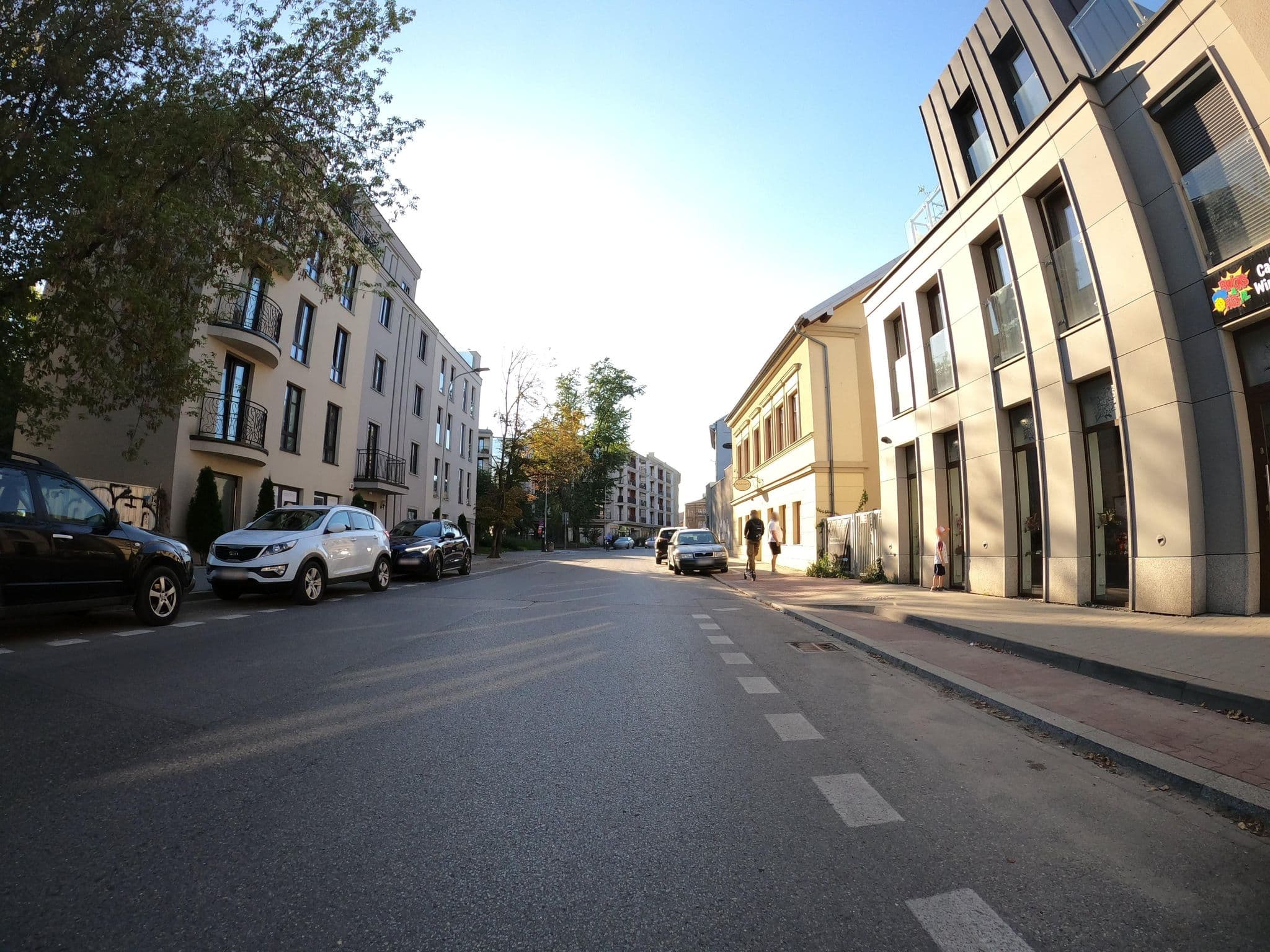 Street view near Enamel Apartments, Grzegórzki — © masterofnoroad (CC BY-SA · Mapillary)