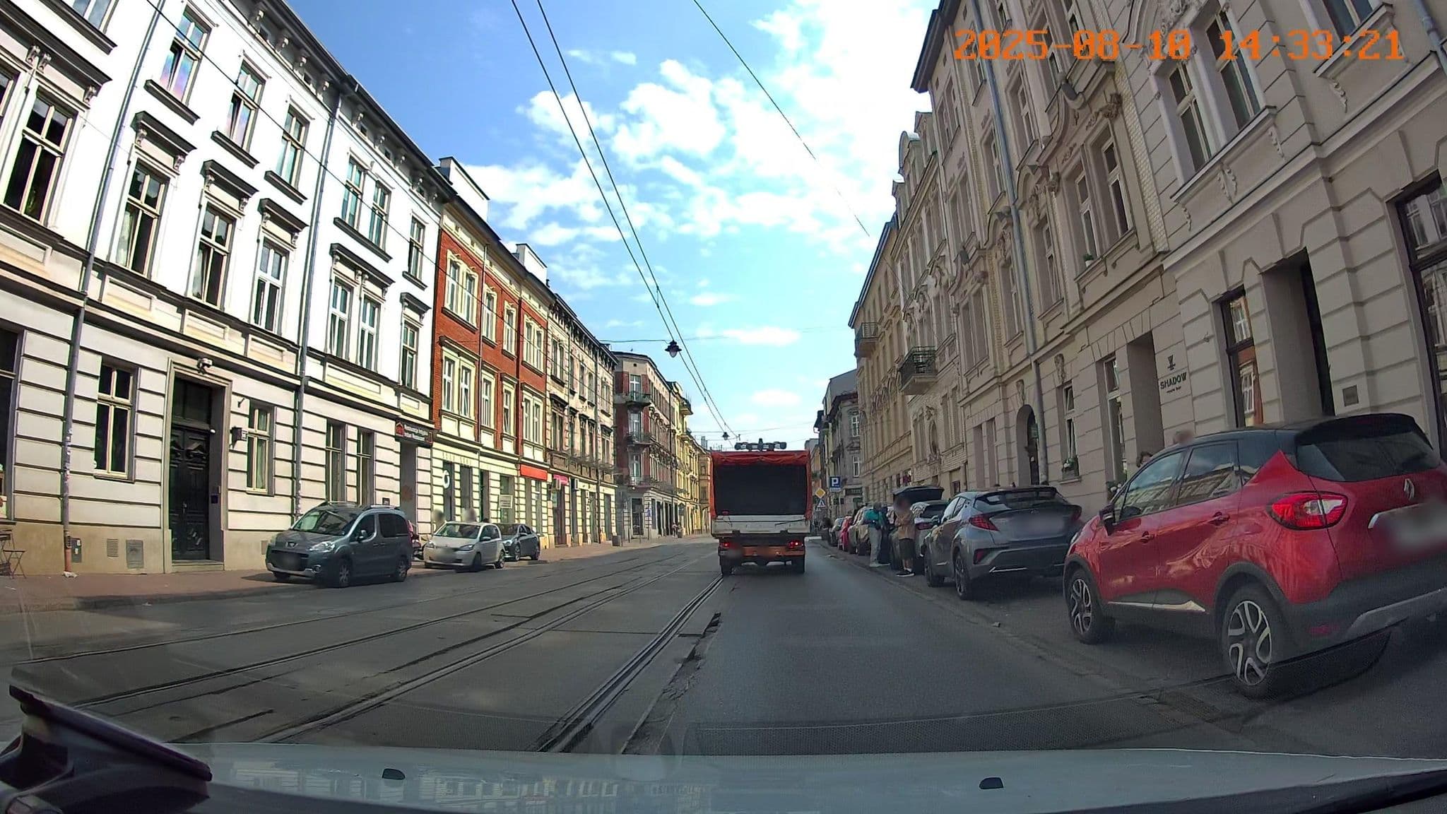 Street view near Kolorowy Apartment, Kraków — © jswk (CC BY-SA · Mapillary)
