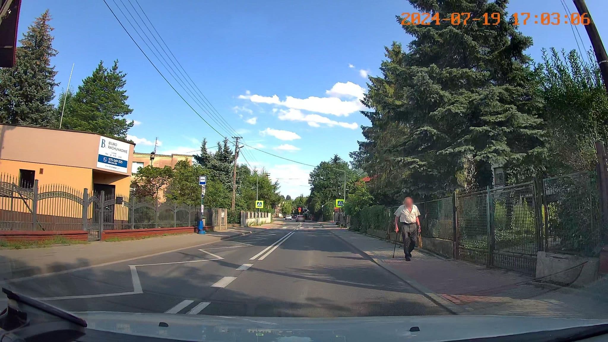 Street view near Szarikton. Hotel Dla Psów, Wrząsowice — © jswk (CC BY-SA · Mapillary)