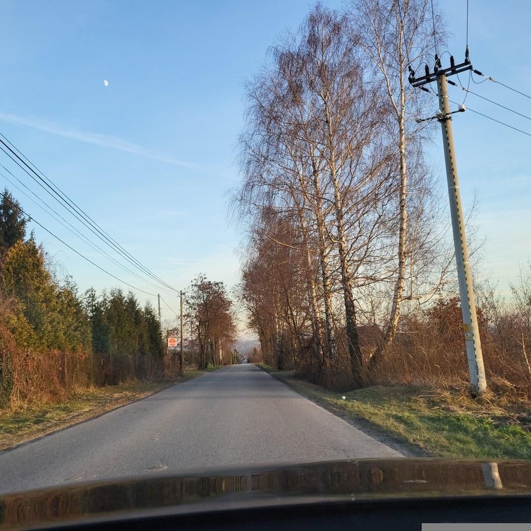 Street view near DJ Hostel Country, Zielonki — © picturehoover (CC BY-SA · Mapillary)