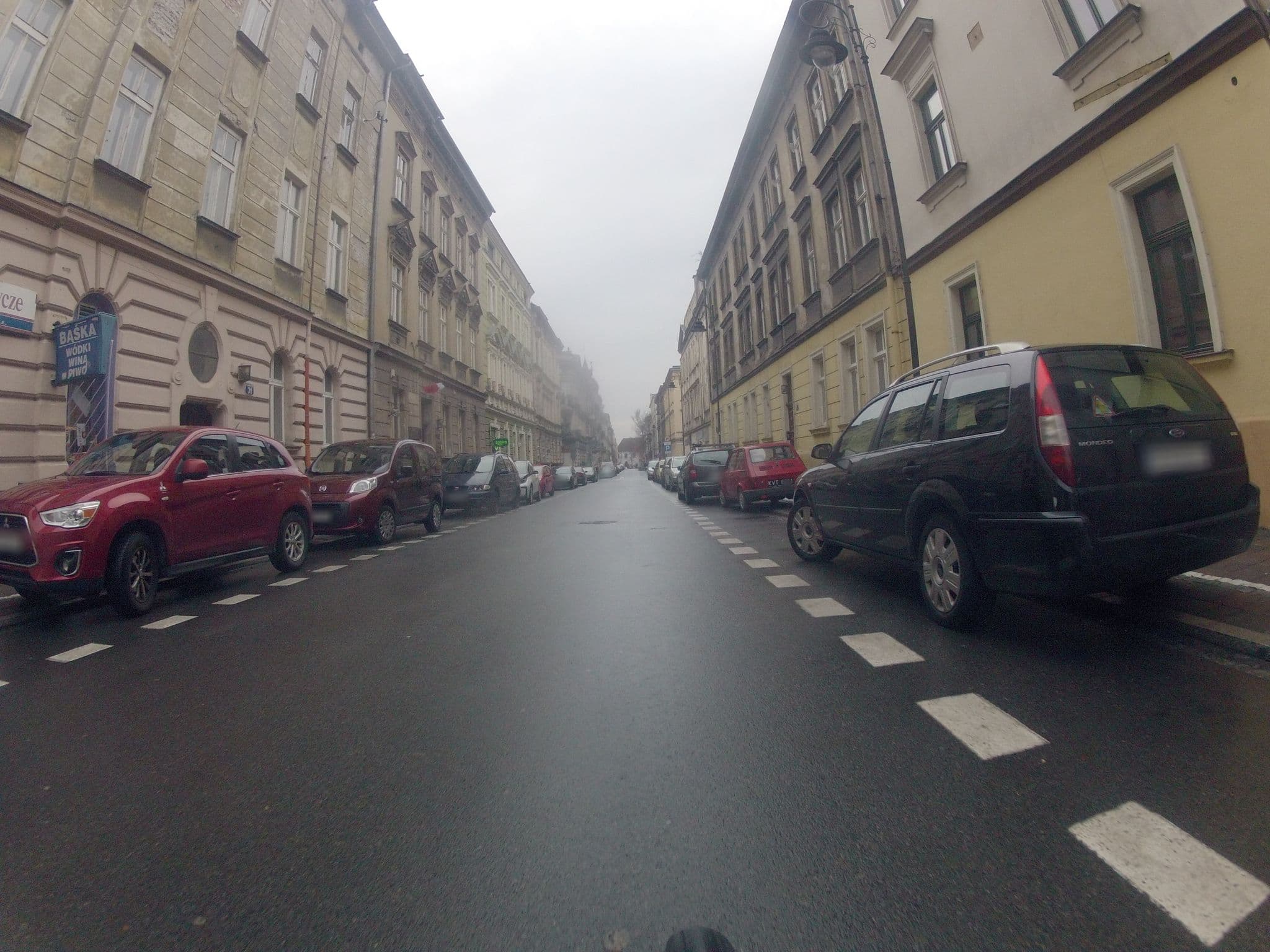Street view near Sunshine Gdańsk Sp.z o.o., Kraków — © ekeshkekesh (CC BY-SA · Mapillary)