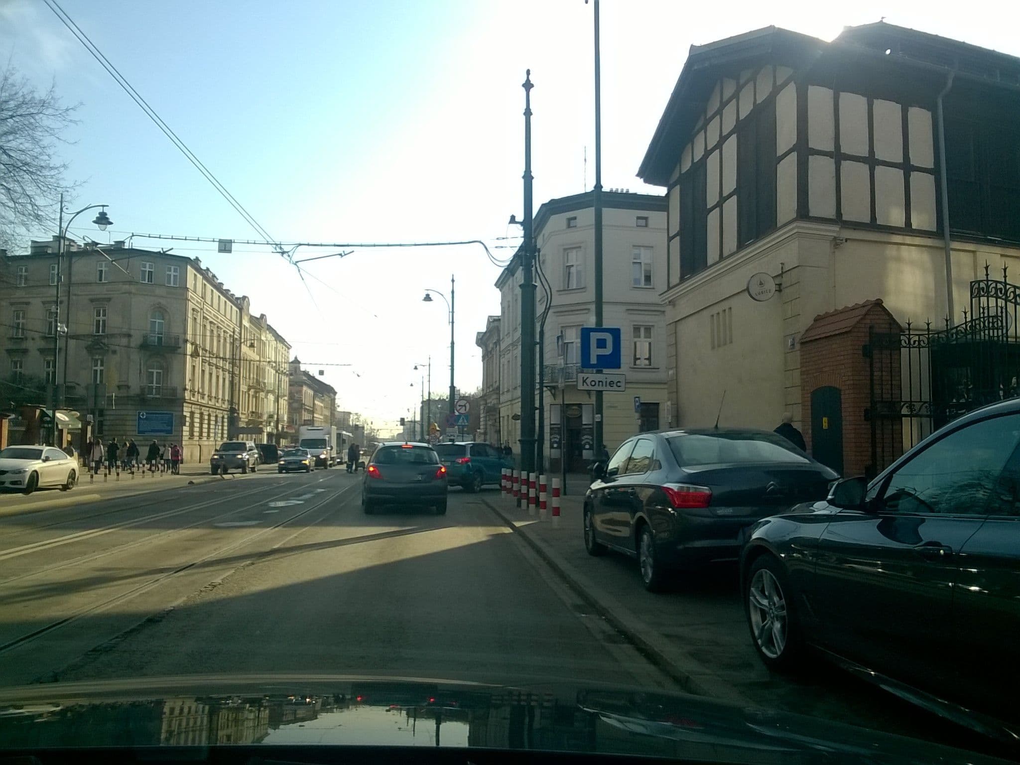 Street view near InPoint City Center Apartments, Kraków — © qmell (CC BY-SA · Mapillary)