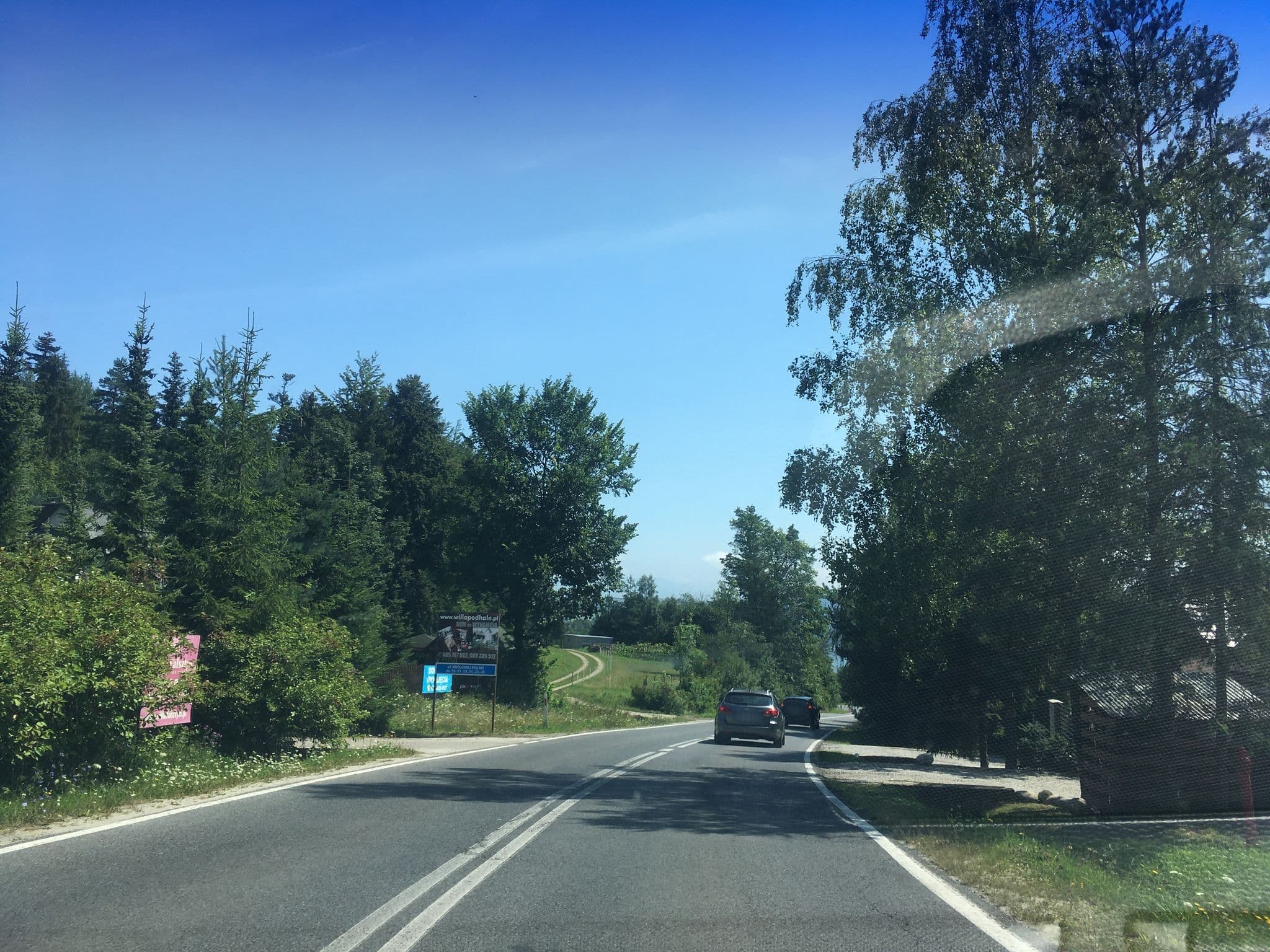 Street view near Borowikowe Zacisze, Niedzica — © dasza (CC BY-SA · Mapillary)