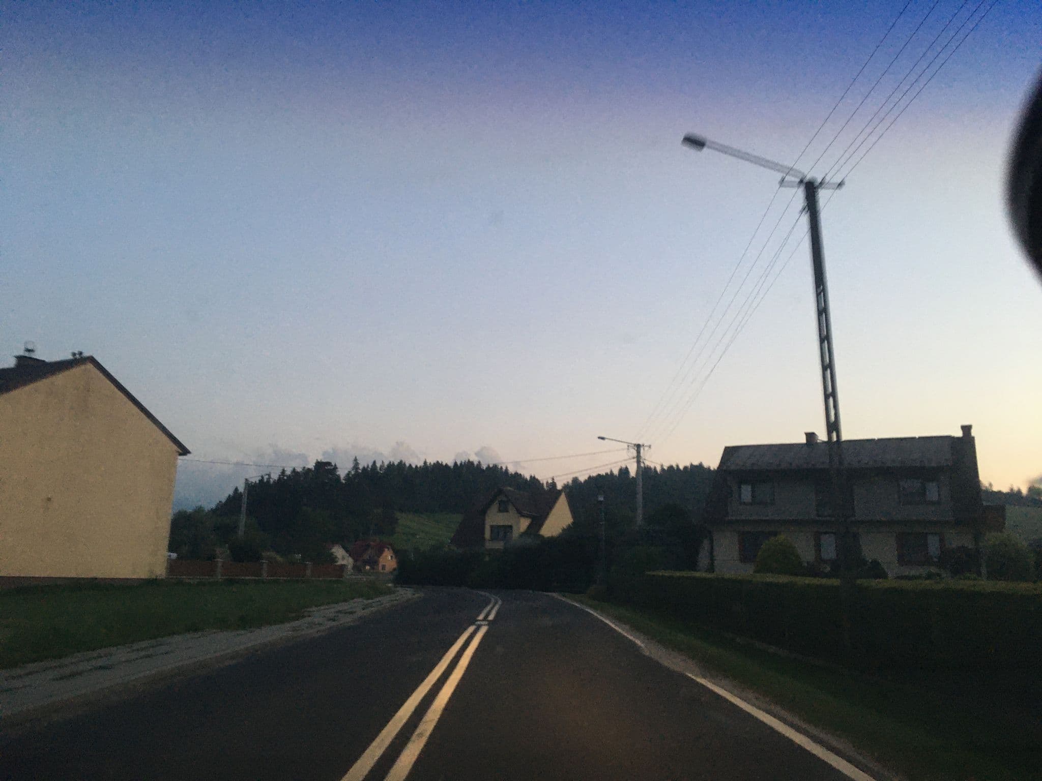 Street view near Kwatery prywatne Arenda, Niedzica — © dasza (CC BY-SA · Mapillary)